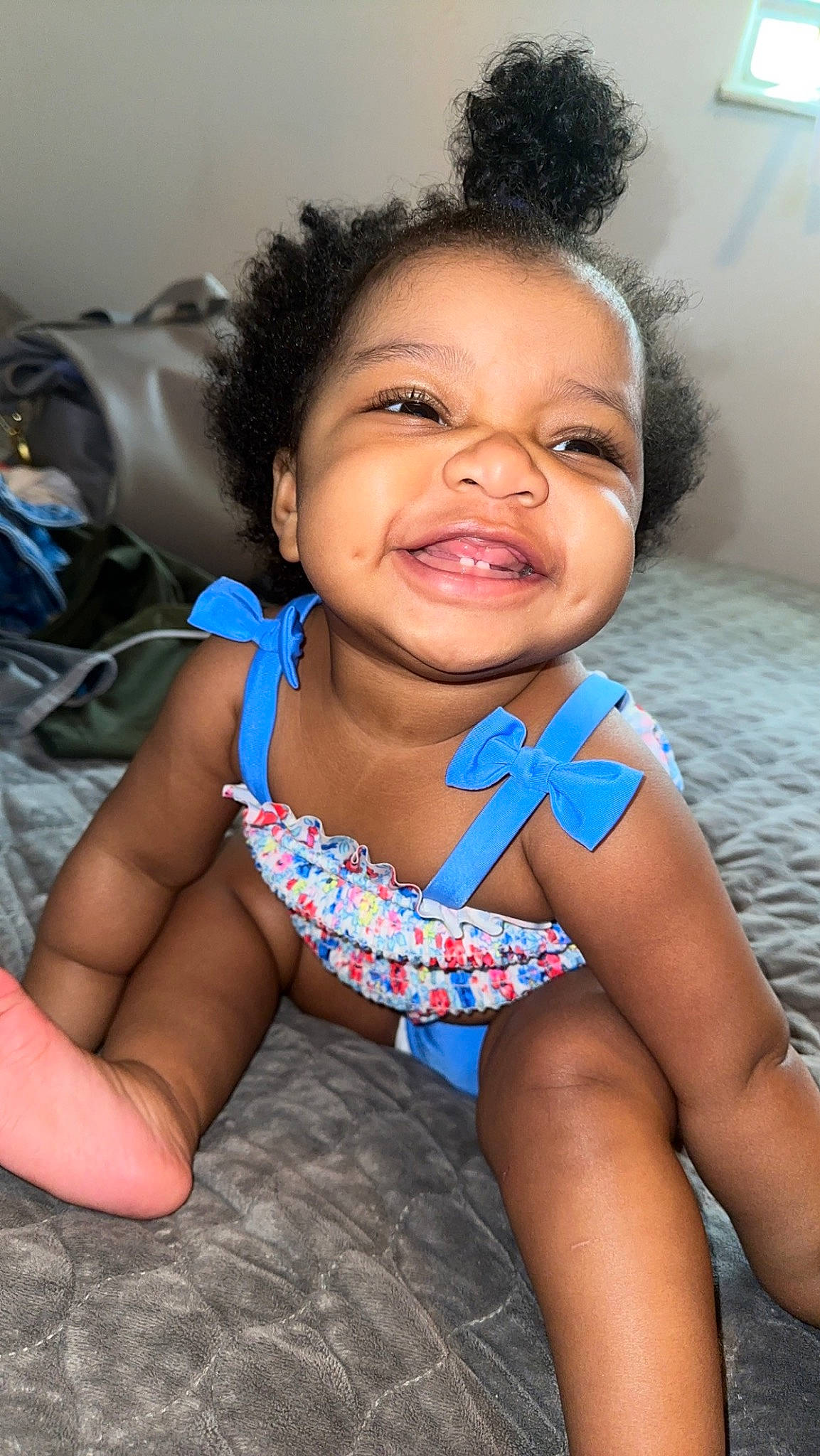 Aries is registered to the contest to win money with this photo: arm, baby_toddler_clothing, cheek, chin, eye, facial_expression, flash_photography, hairstyle, hand, happy, human_body, joint, lip, mouth, muscle, neck, nose, person, product, shoulder