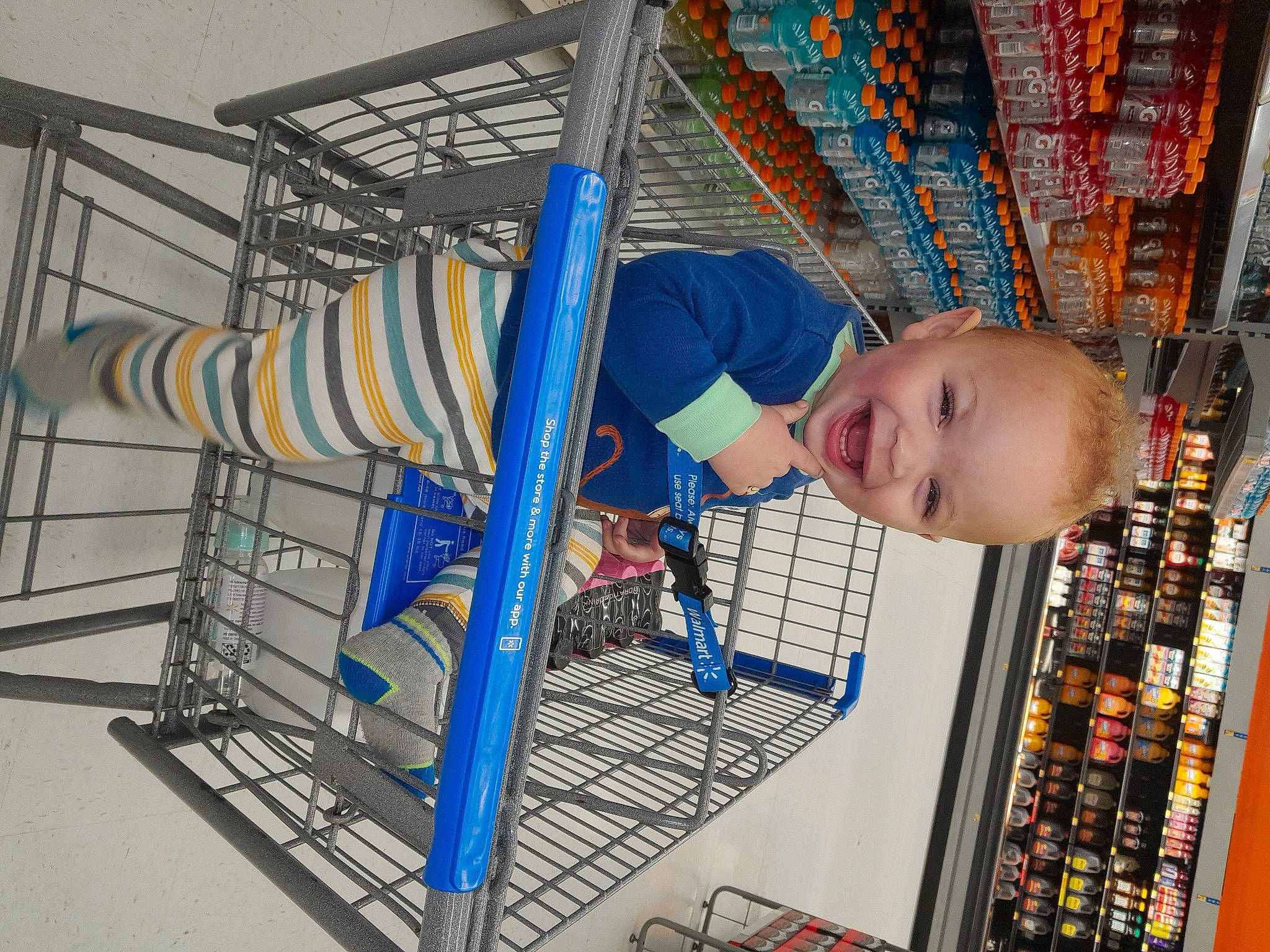 Kingston joined the competition — help win amazing prizes! baby, child, customer, electric_blue, engineering, fun, grocery_store, joy, leisure, machine, person, pet_supply, play, retail, service, shelf, shopping, shopping_cart, smile, supermarket