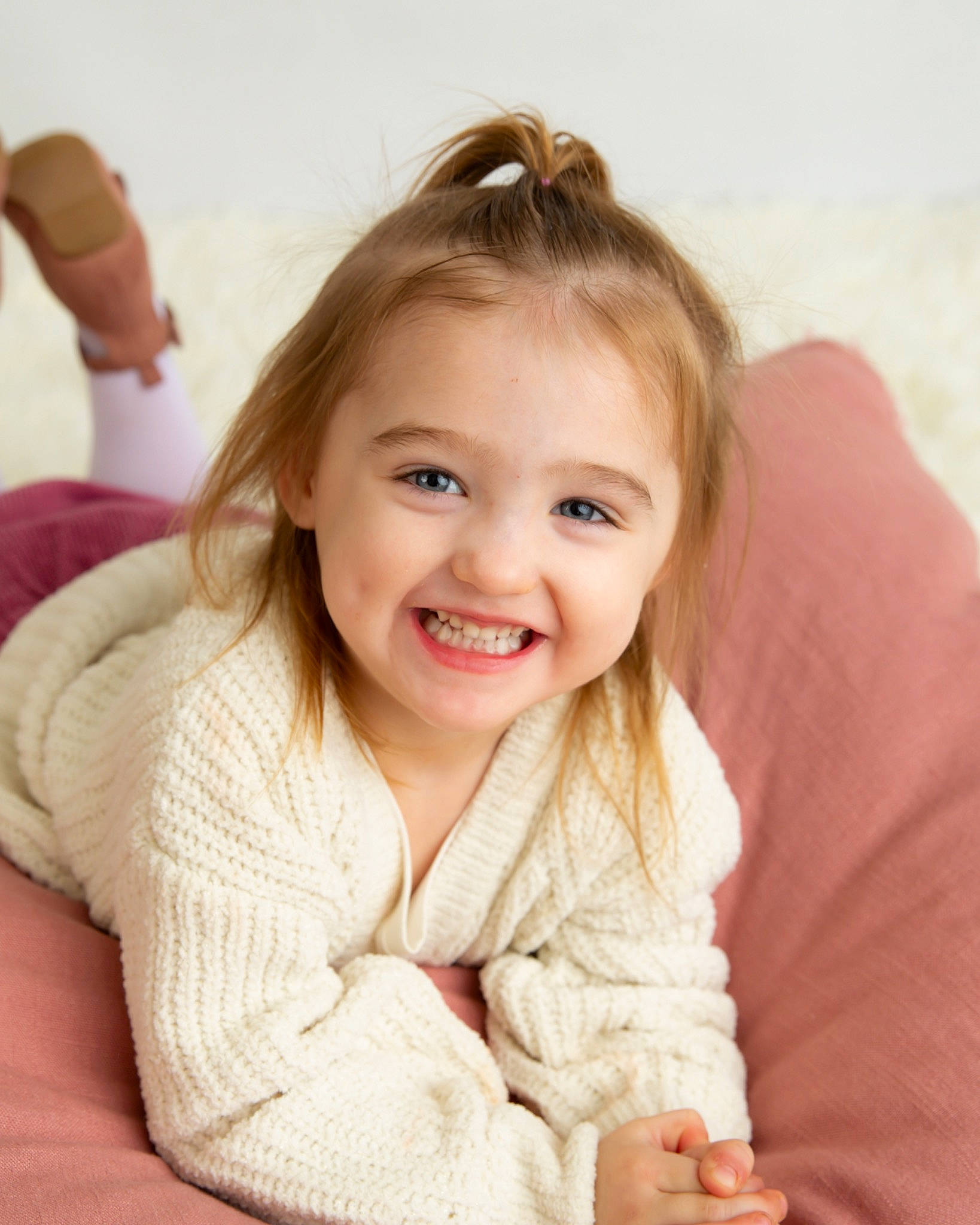 Paisley joined the competition — help win amazing prizes! arm, cheek, comfort, ear, eye, eyebrow, face, finger, gesture, hair, hairstyle, hand, happy, joy, lip, neck, nose, person, skin, sleeve