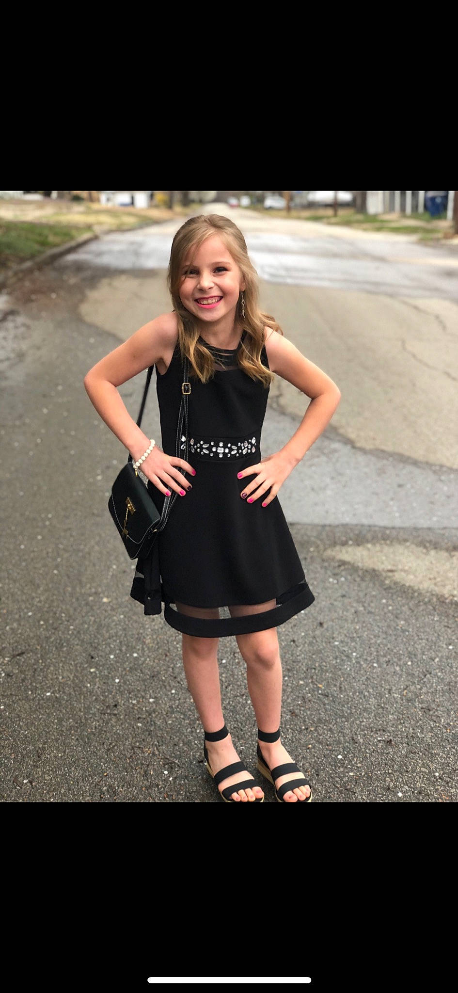 Haelee is registered to the contest to win money with this photo: black, black_and_white, blond, clothing, cocktail_dress, dress, fashion, fashion_accessory, fashion_model, footwear, joy, little_black_dress, long_hair, person, photo_shoot, photography, shoe, smile, snapshot, street_fashion