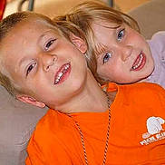 Lea participe au concours pour gagner de l'argent avec cette photo :