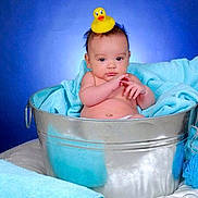 Dale is registered to the contest to win money with this photo: