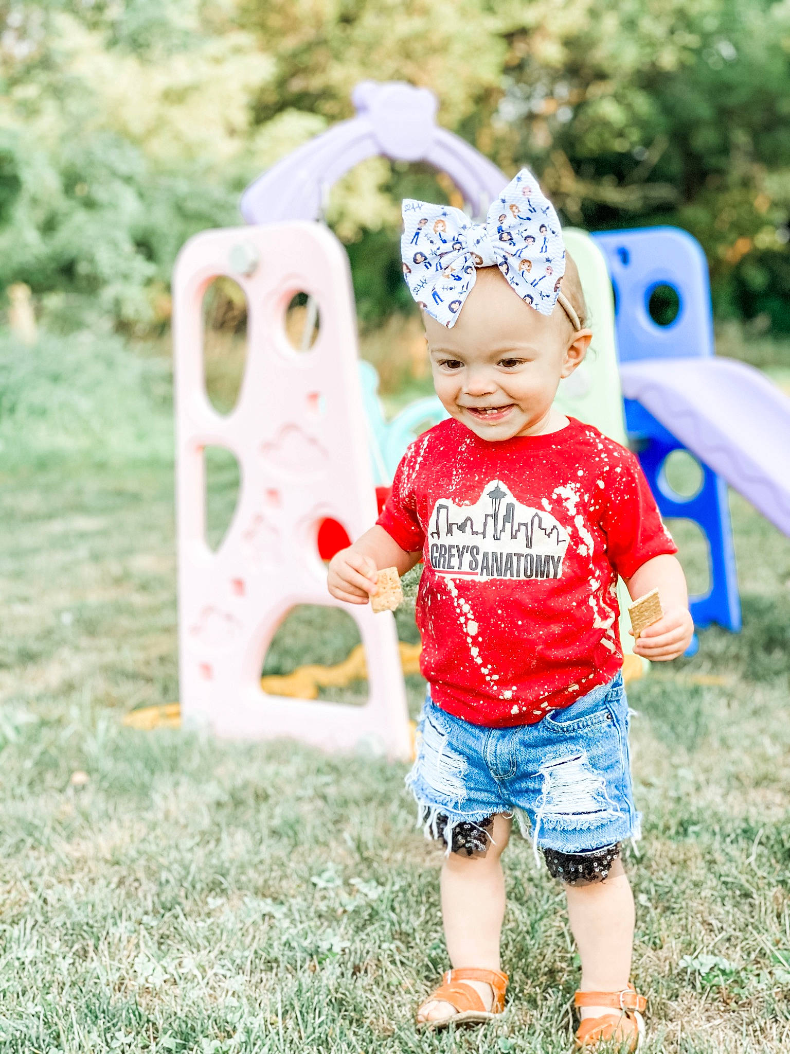 Roni joined the competition — help win amazing prizes! baby, baby_toddler_clothing, child, ear, grass, happy, headwear, joy, pattern, person, photograph, photography, plant, play, playground, public_space, recreation, sleeve, smile, toddler