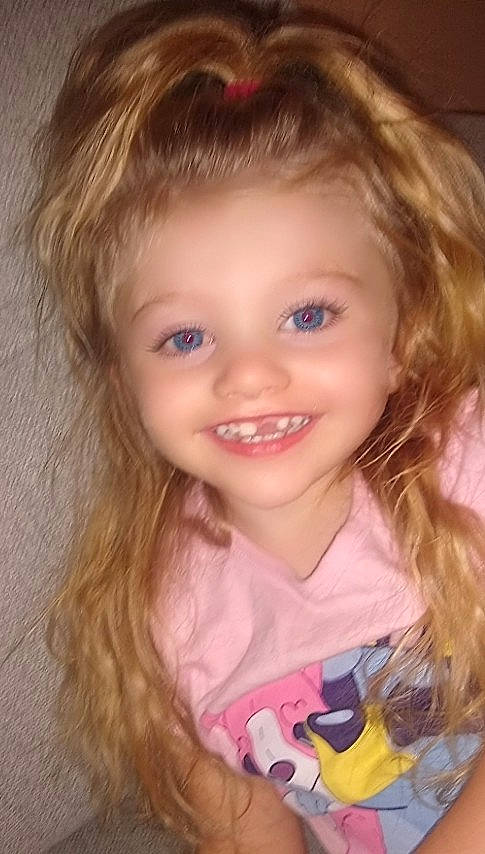 Sophia Leighanna joined the competition — help win amazing prizes! cheek, chin, ear, eyebrow, eyelash, flash_photography, forehead, hair, hairstyle, happy, human_body, iris, jaw, joy, layered_hair, lip, nose, organ, person, pink