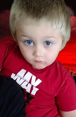 Victor Paul is registered to the contest to win money with this photo: baby_toddler_clothing, caesar_cut, cheek, child, chin, electric_blue, eyelash, forehead, fun, hair, happy, iris, jaw, lip, long_sleeved_t_shirt, nose, person, skin, sleeve, t_shirt