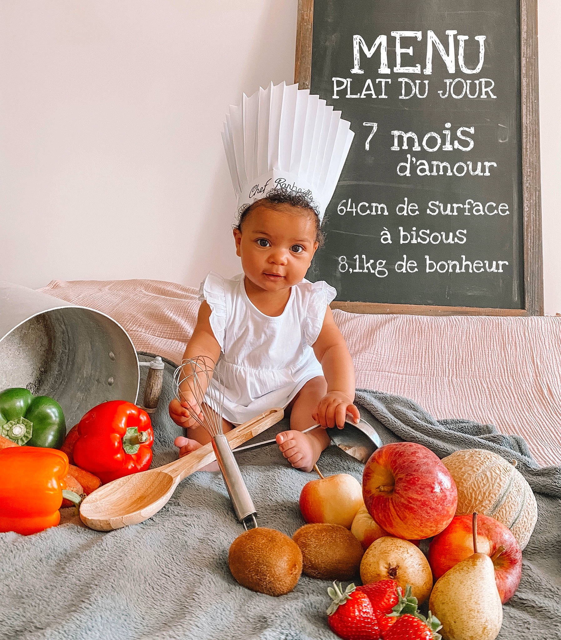 Raphaëlle a rejoint le concours — aidez-le/la à gagner de superbes lots ! chair, citrus, clementine, food, food_group, fruit, grapefruit, mandarin_orange, natural_foods, orange, person, plant, plum_tomato, produce, superfood, tableware, tangerine, valencia_orange, vegetable, whole_food