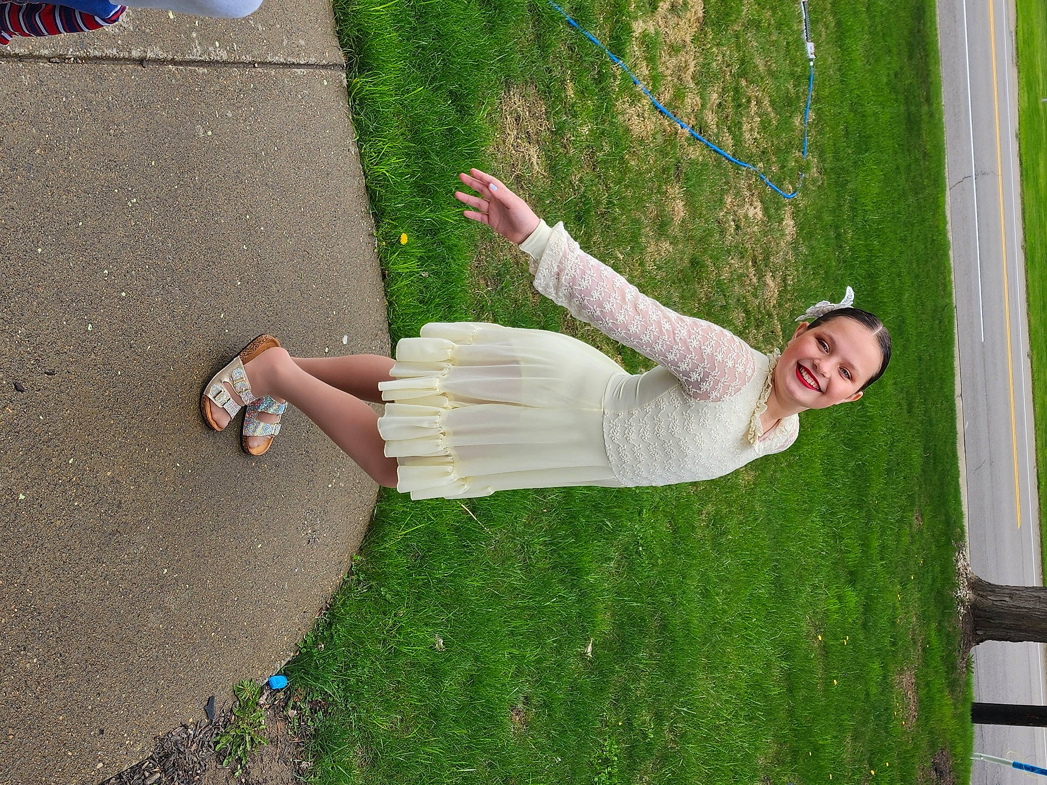 Caylin is registered to the contest to win money with this photo: dress, eyewear, foot, fun, grass, green, happy, human_leg, joy, knee, landscape, leg, leisure, people_in_nature, person, plant, recreation, shrub, smile, thigh