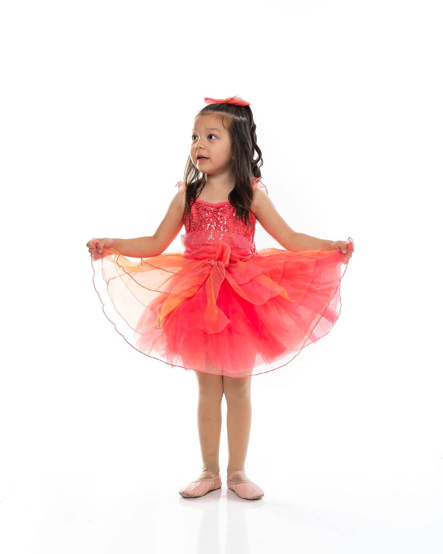 Brighton is registered to the contest to win money with this photo: dance, day_dress, dress, entertainment, event, fashion_design, fashion_model, flash_photography, footwear, hair, happy, headpiece, human_body, human_leg, long_hair, magenta, one_piece_garment, performing_arts, person, thigh