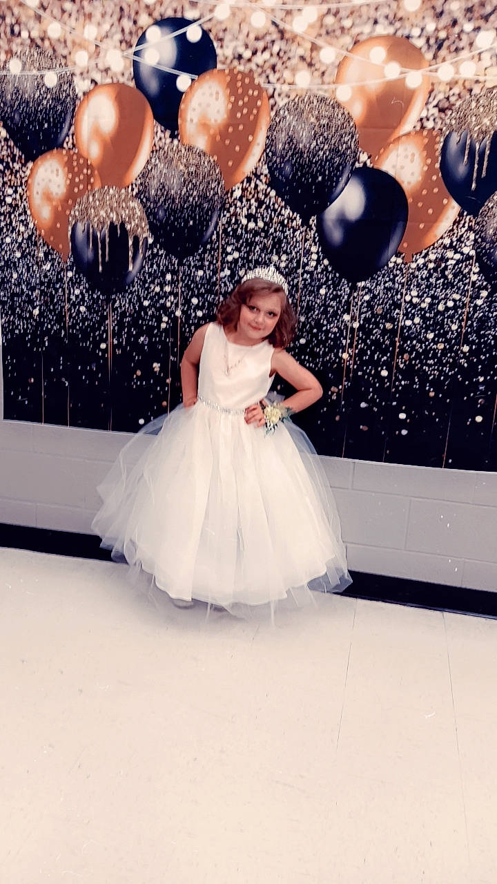 Ellie joined the competition — help win amazing prizes! balloon, bridal_accessory, bridal_clothing, bridal_party_dress, bride, dress, event, fashion_design, flash_photography, formal_wear, fun, gesture, gown, happy, haute_couture, joy, person, shoulder, suit, waist