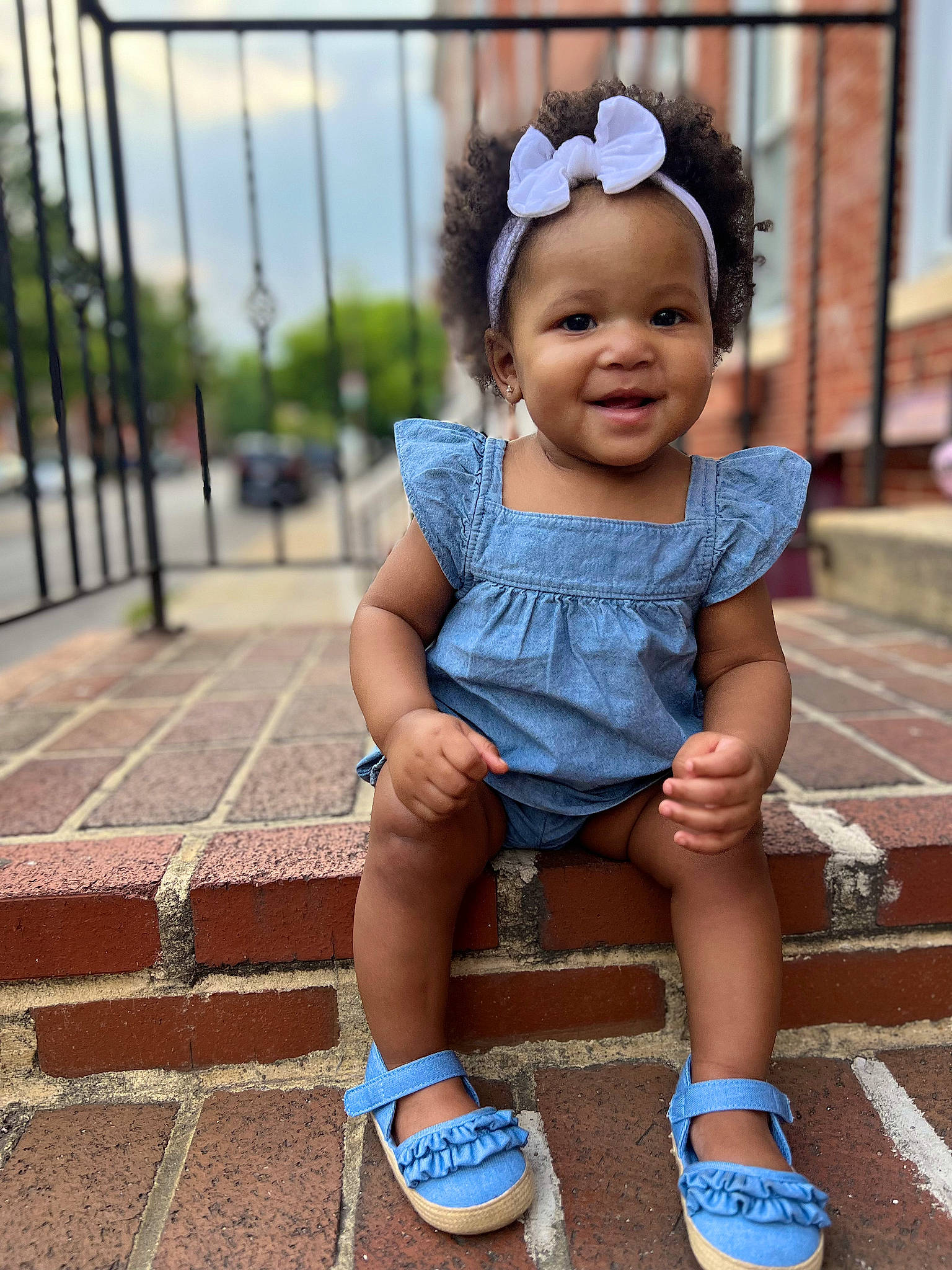 Melodi joined the competition — help win amazing prizes! baby_toddler_clothing, electric_blue, happy, human_leg, joy, knee, leg, leisure, outdoor_shoe, pattern, person, shorts, sky, sleeve, smile, sock, summer, t_shirt, thigh, toddler