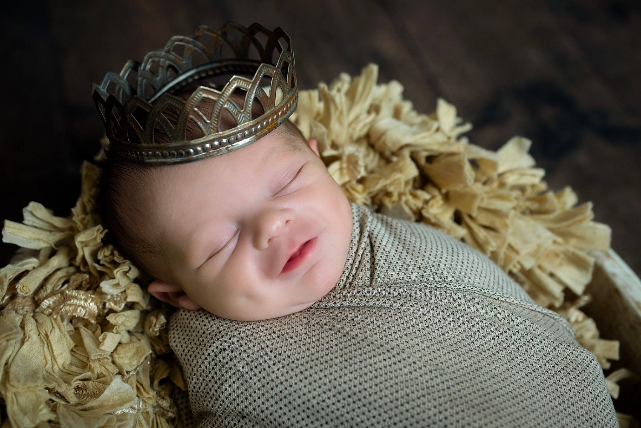 Cayden is registered to the contest to win money with this photo: baby, cap, comfort, eye, eyelash, finger, flash_photography, fur, grass, hand, happy, hat, head, headband, headgear, headpiece, headwear, jewellery, linens, person