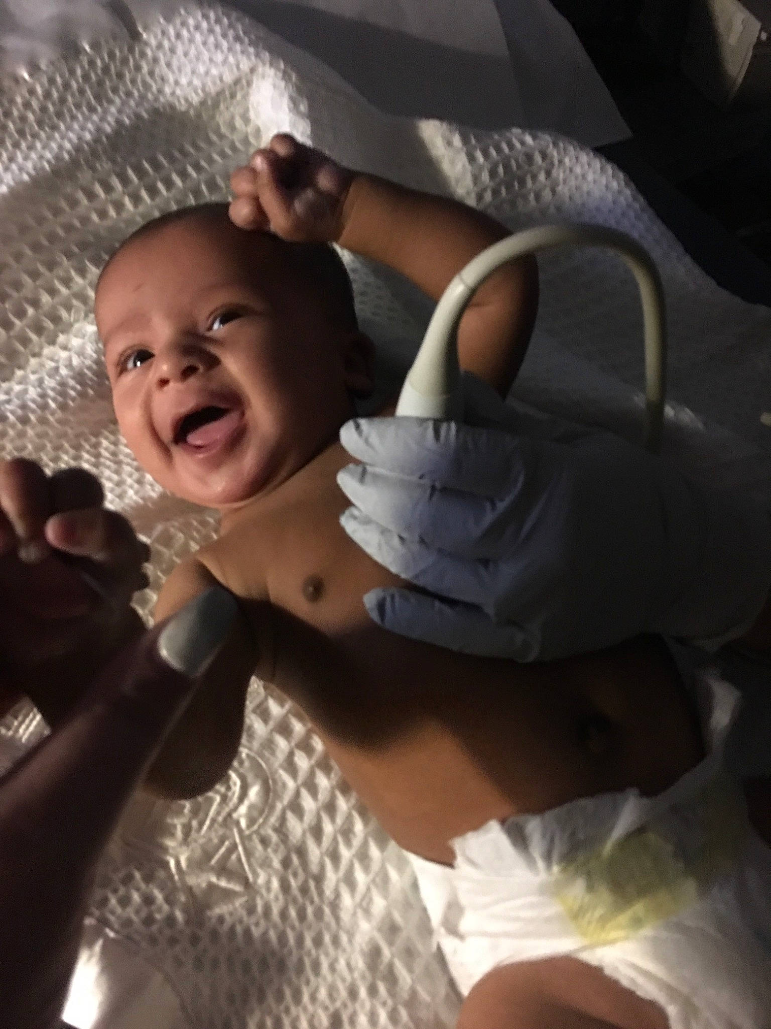Khyri is registered to the contest to win money with this photo: arm, baby, birth, child, cool, facial_expression, fun, hand, happy, laugh, leg, mouth, muscle, person, photography, selfie, smile, tooth