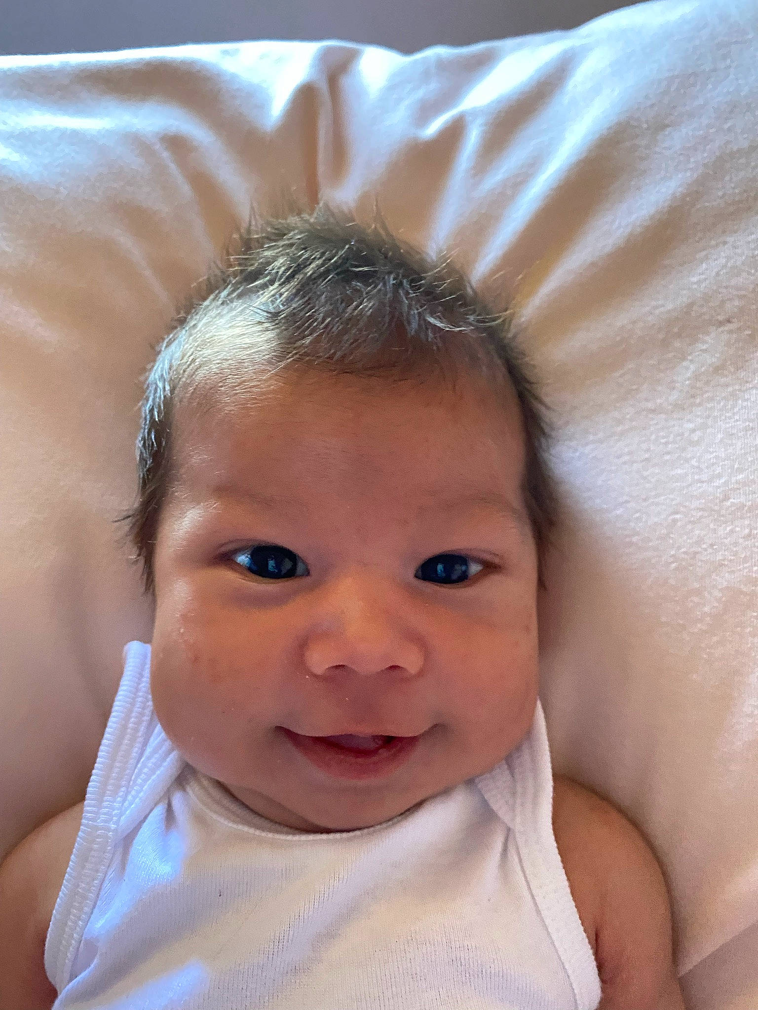 Luke is registered to the contest to win money with this photo: cheek, chin, comfort, ear, eye, eyebrow, eyelash, face, forehead, head, human_body, iris, jaw, lip, mouth, neck, nose, person, skin, smile