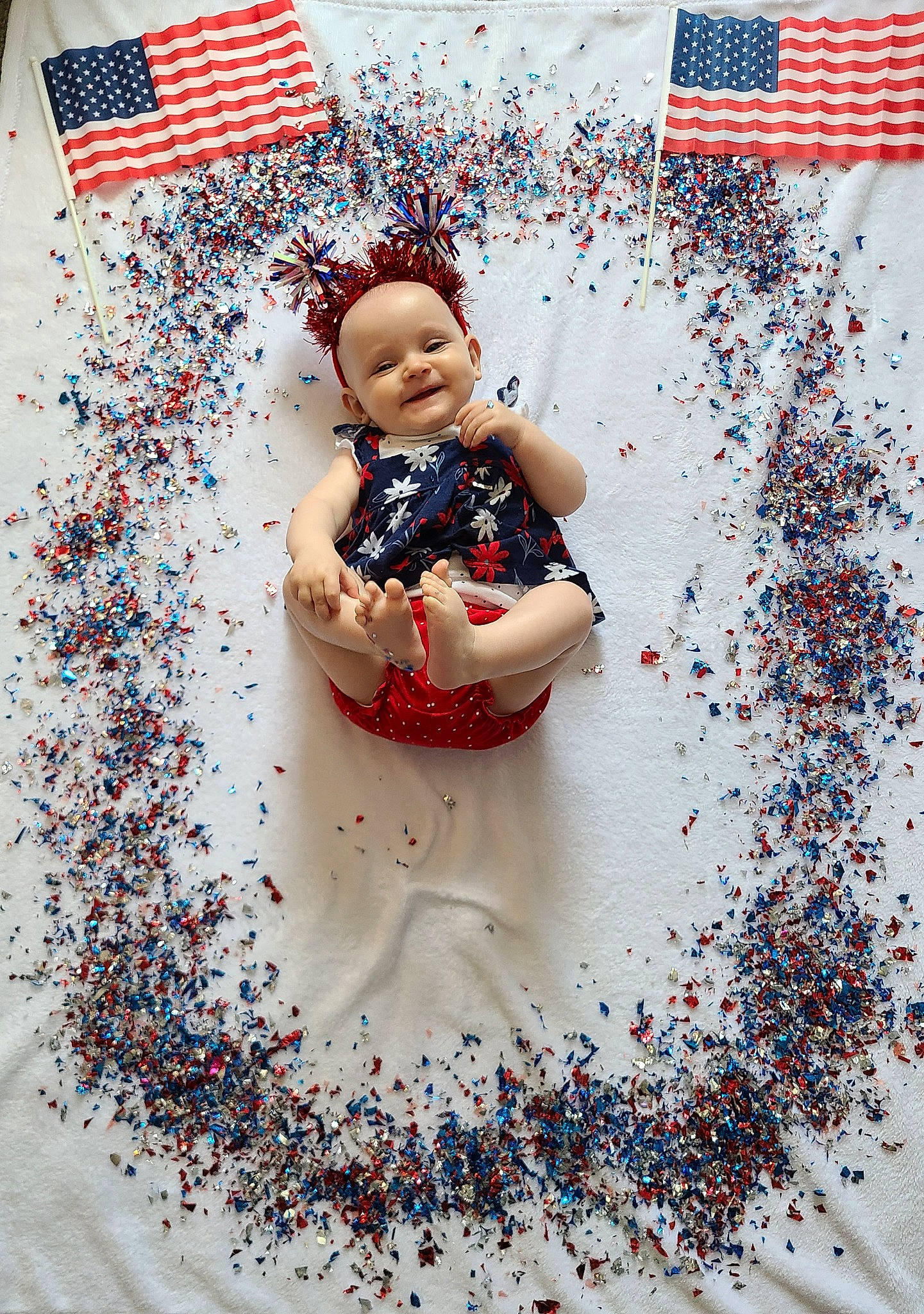 Rowan joined the competition — help win amazing prizes! art, baby, blue, cake_decorating, dishware, event, fictional_character, flag, flag_day_usa, flag_of_the_united_states, happy, hat, icing, joy, person, red, smile, sugar_cake, sugar_paste, sweetness