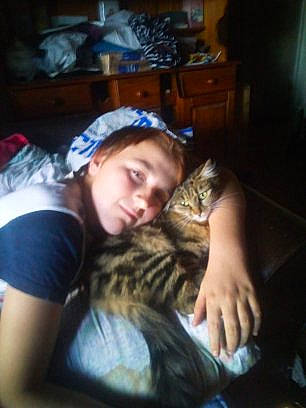 Vanille a rejoint le concours — aidez-le/la à gagner de superbes lots ! carnivore, cat, ear, felidae, fur, nose, small_to_medium_sized_cats, whiskers