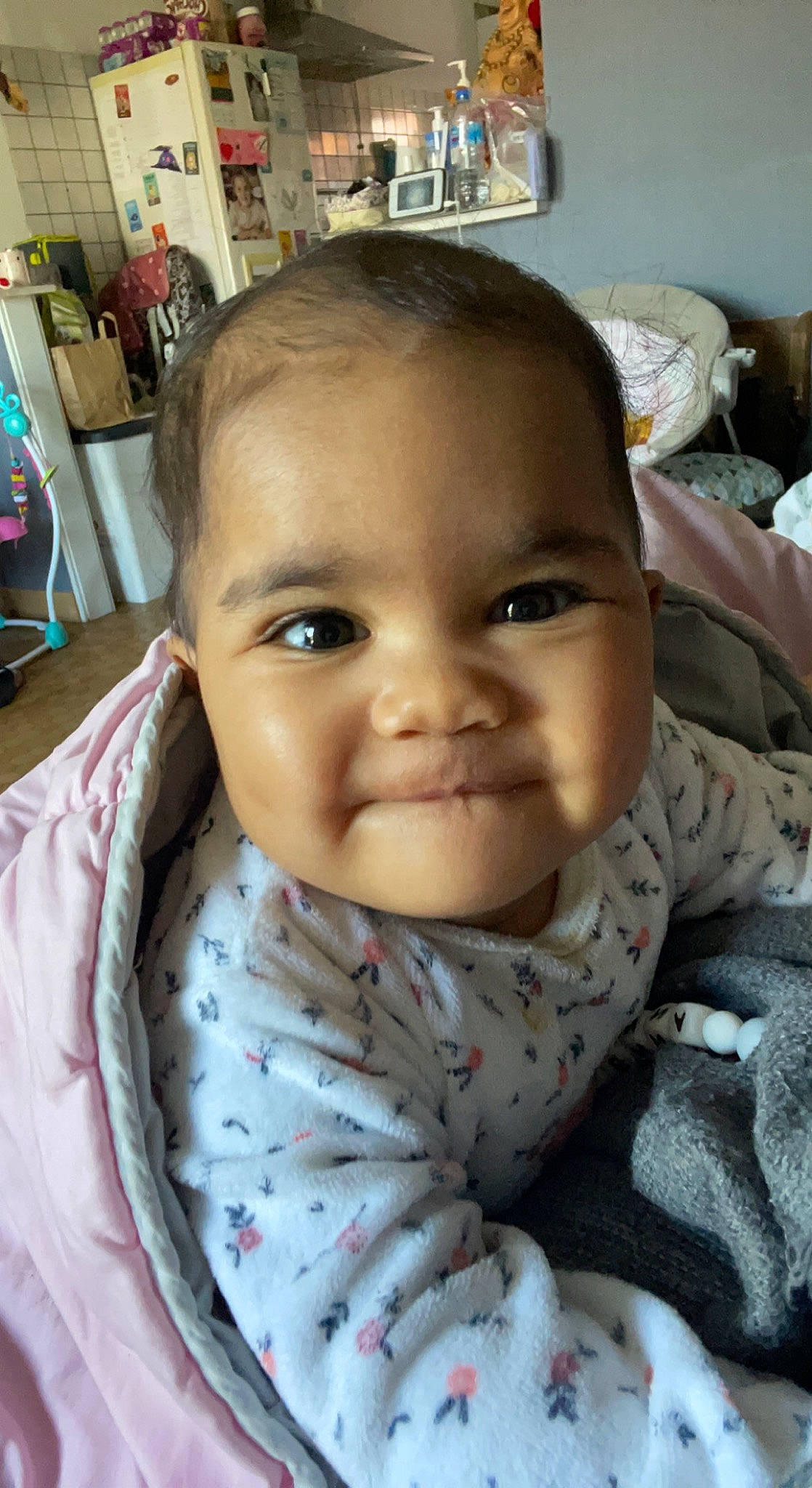 Ayenna a rejoint le concours — aidez-le/la à gagner de superbes lots ! baby, baby_toddler_clothing, cheek, child, chin, ear, eyebrow, eyelash, forehead, happy, head, iris, joy, linens, lip, mouth, nose, person, skin, sleeve