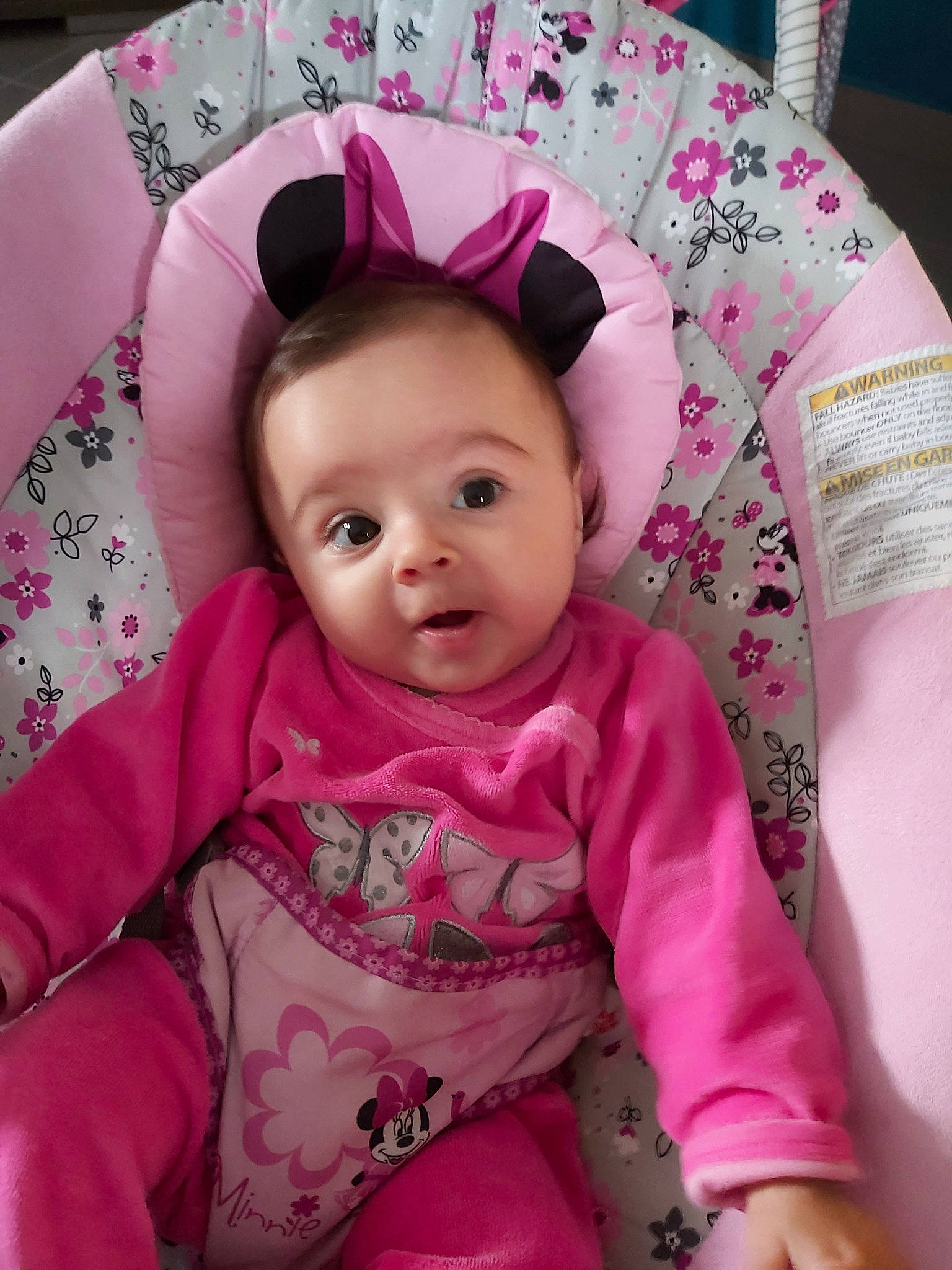 Kelya Et Elyna participe au concours pour gagner de l'argent avec cette photo : baby, baby_toddler_clothing, beauty, cheek, child, face, head, lip, magenta, person, pink, skin, smile, toddler