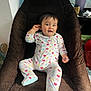Milan a rejoint le concours — aidez-le/la à gagner de superbes lots ! baby, chair, clothing, couch, crib, cushion, face, formalwear, furniture, head, homedecor, pajamas, pants, person, photography, plant, portrait, sitting, sleeve, suit