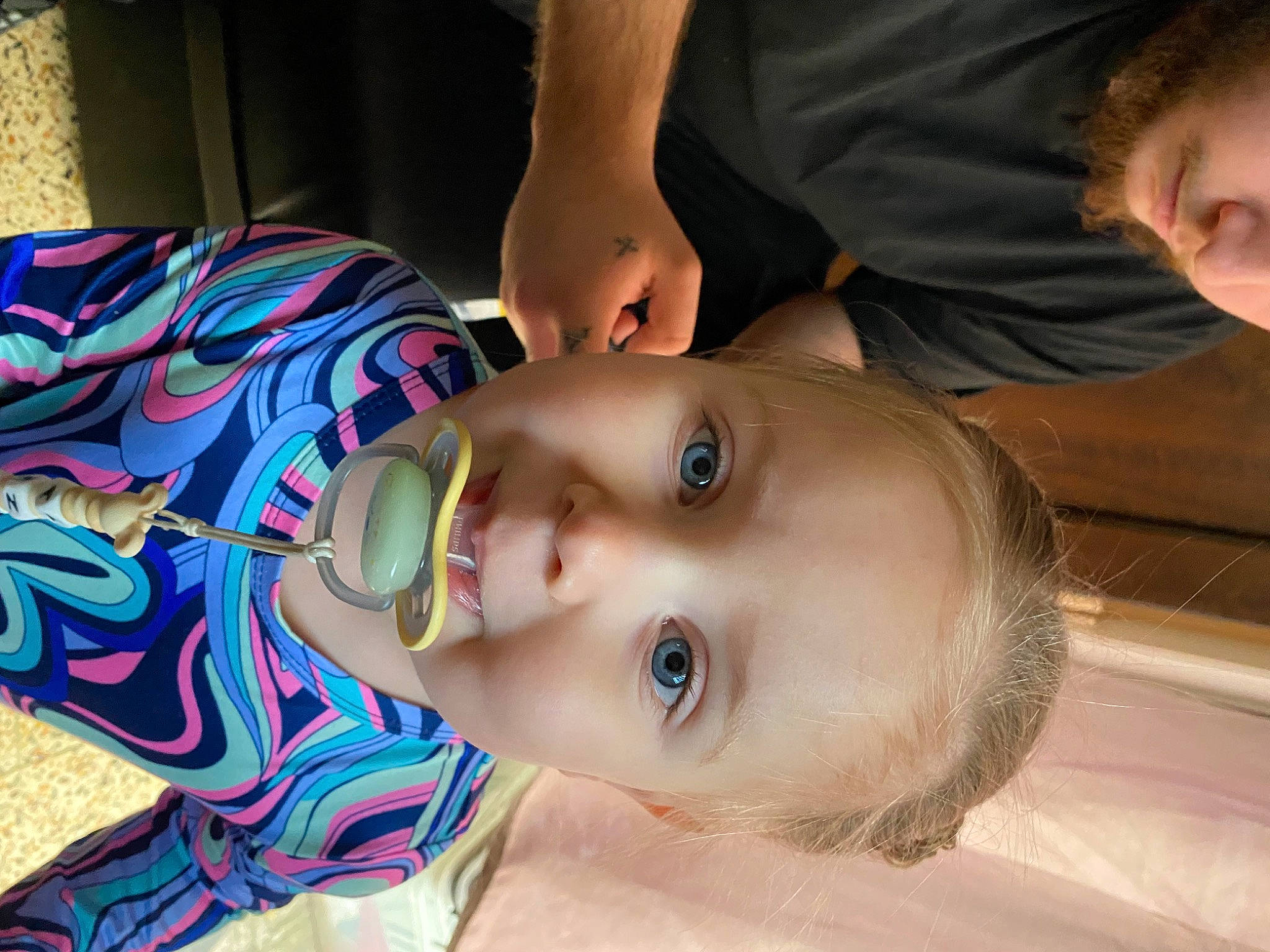 Athena participe au concours pour gagner de l'argent avec cette photo : baby, baby_toddler_clothing, cheek, child, ear, eyelash, fun, happy, iris, jaw, leisure, lip, mouth, neck, nose, organ, person, skin, smile, toddler