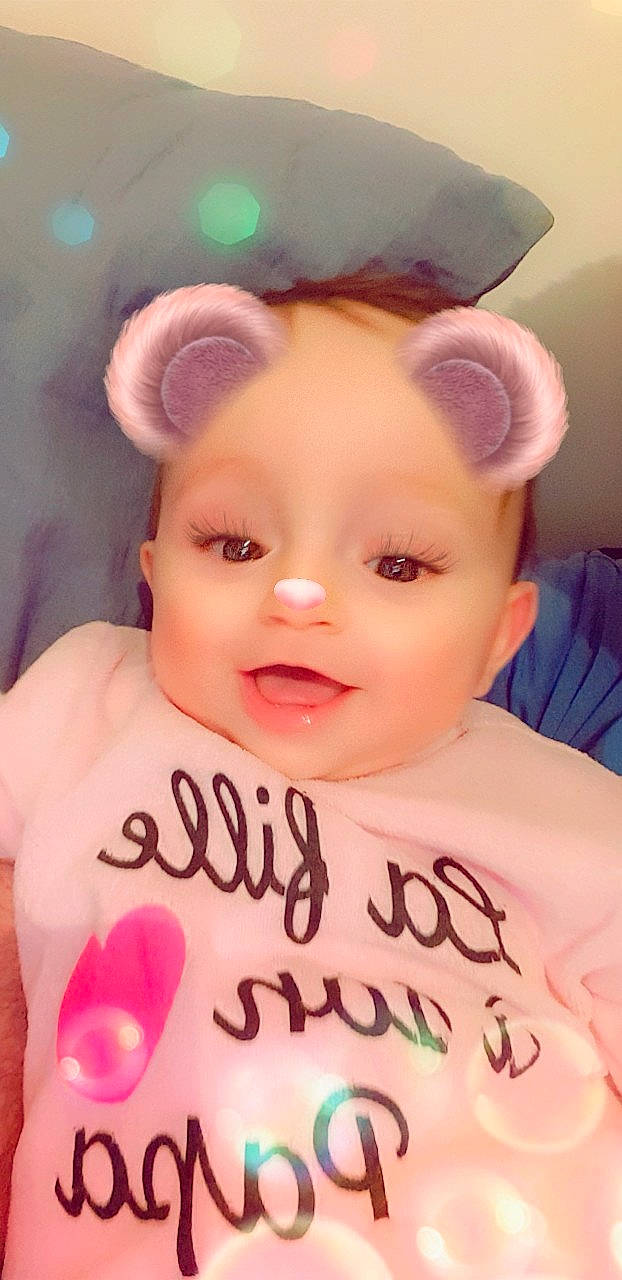 Lyanah a rejoint le concours — aidez-le/la à gagner de superbes lots ! baby, cheek, child, ear, forehead, head, person, pink, toddler