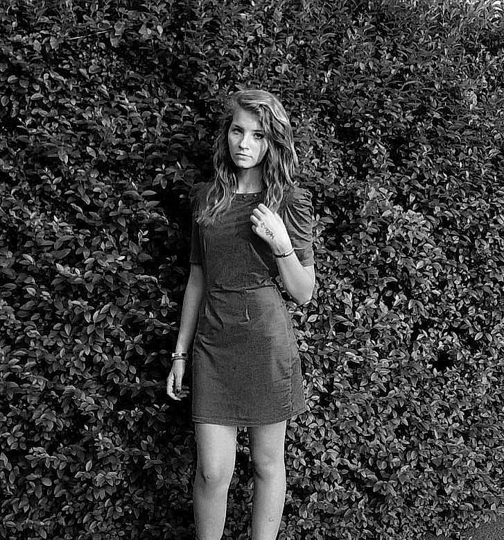 Ema participe au concours pour gagner de l'argent avec cette photo :