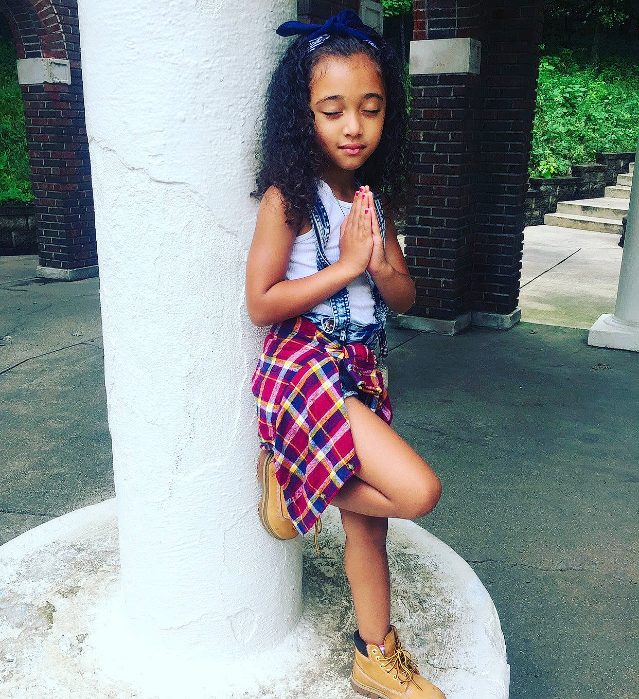 Braycin joined the competition — help win amazing prizes! beauty, black_hair, clothing, cool, design, fashion, hairstyle, leg, long_hair, pattern, person, photo_shoot, photography, plaid, shoulder, skin, snapshot, summer, tartan, textile