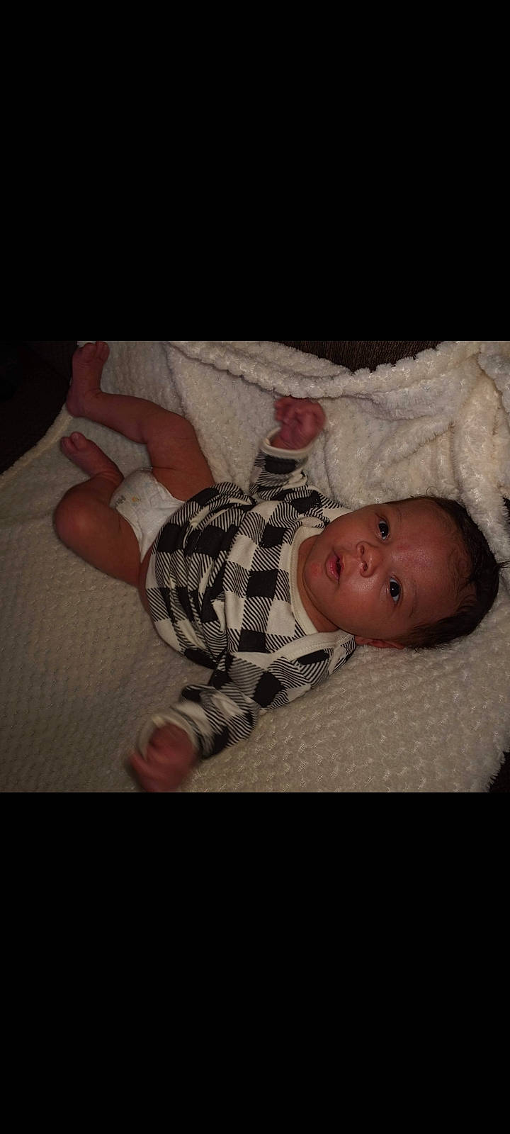 Kajey is registered to the contest to win money with this photo: baby, baby_products, baby_safety, baby_sleeping, baby_toddler_clothing, bed, bedding, bedtime, cheek, child, comfort, human_body, linens, mouth, person, room, skin, sleeve, textile, toddler