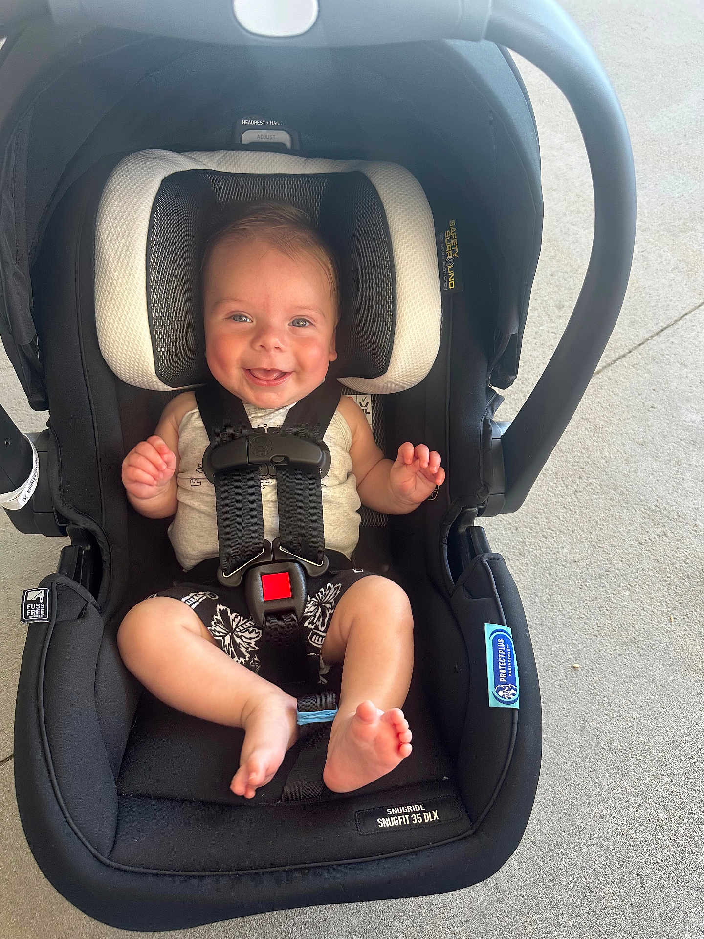 Zeno joined the competition — help win amazing prizes! accessories, baby, babylaughing, car, car_interior, city, face, happy, head, homedecor, person, photography, portrait, road, smile, street, stroller, transportation, urban, vehicle