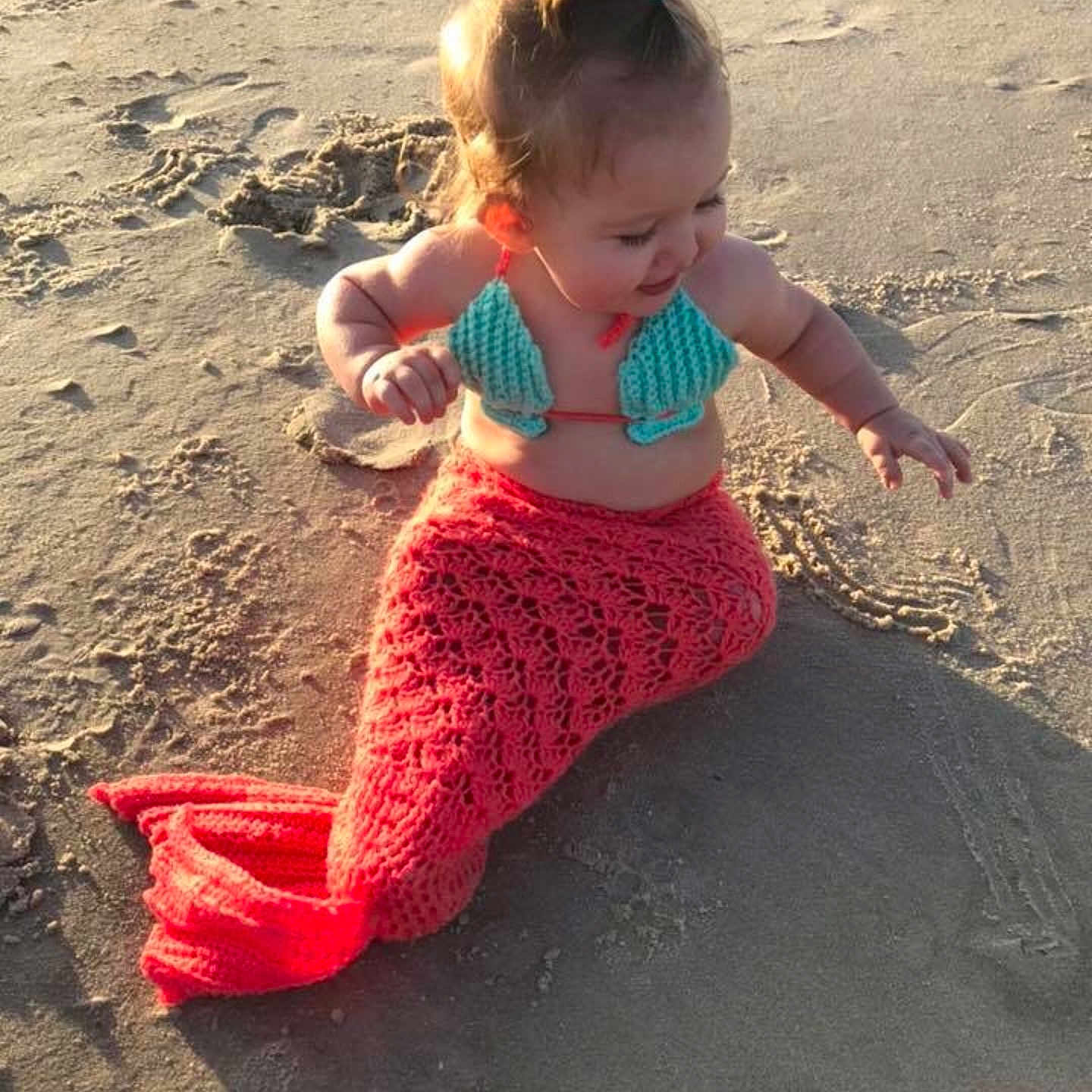 Avery Rose joined the competition — help win amazing prizes! child, fun, girl, pink, play, sand, summer, toddler, vacation