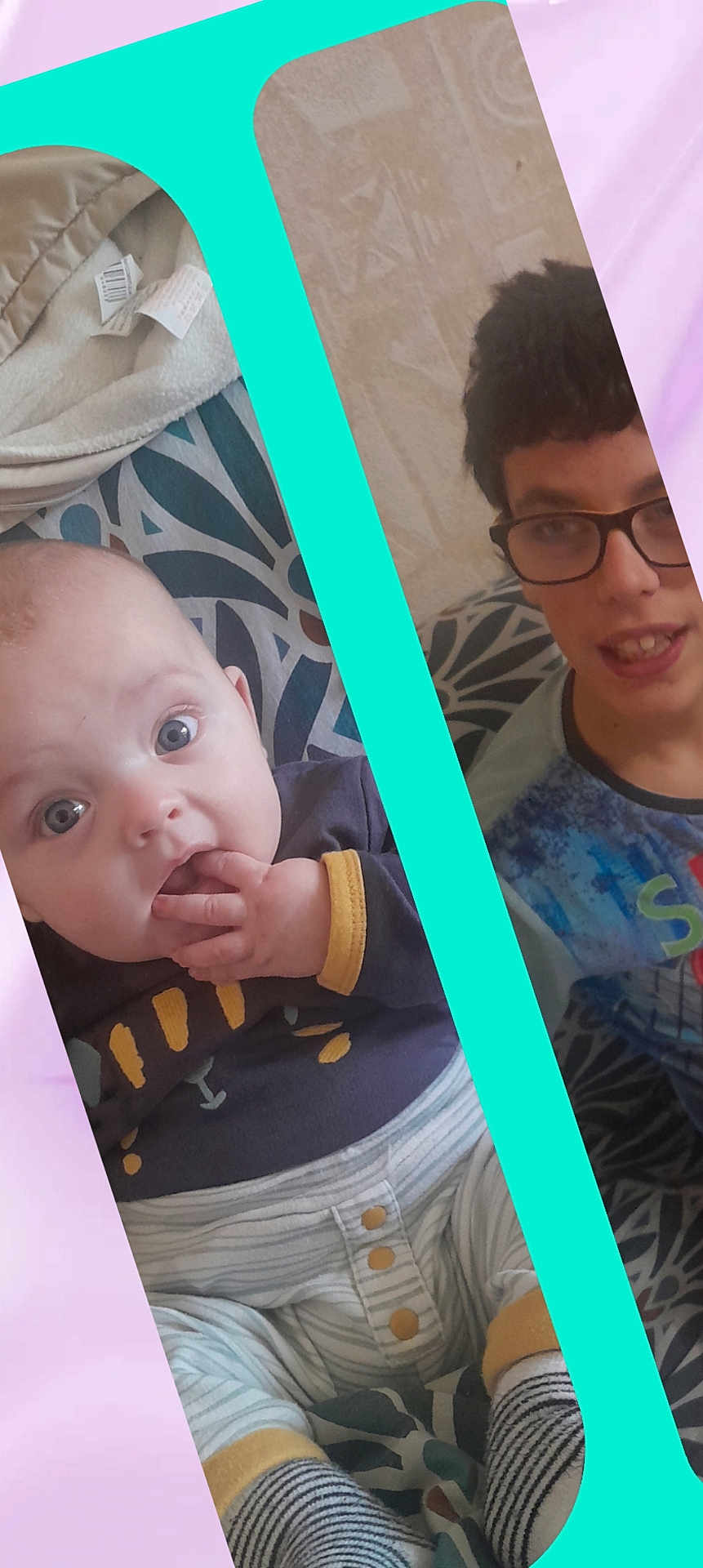 Lyam participe au concours pour gagner de l'argent avec cette photo : baby, child, toddler, boy, glasses, couch, patterned_fabric, clothing, face, hand, sitting, striped_socks, cute, indoor, person, portrait, sibling, casual, home, colorful