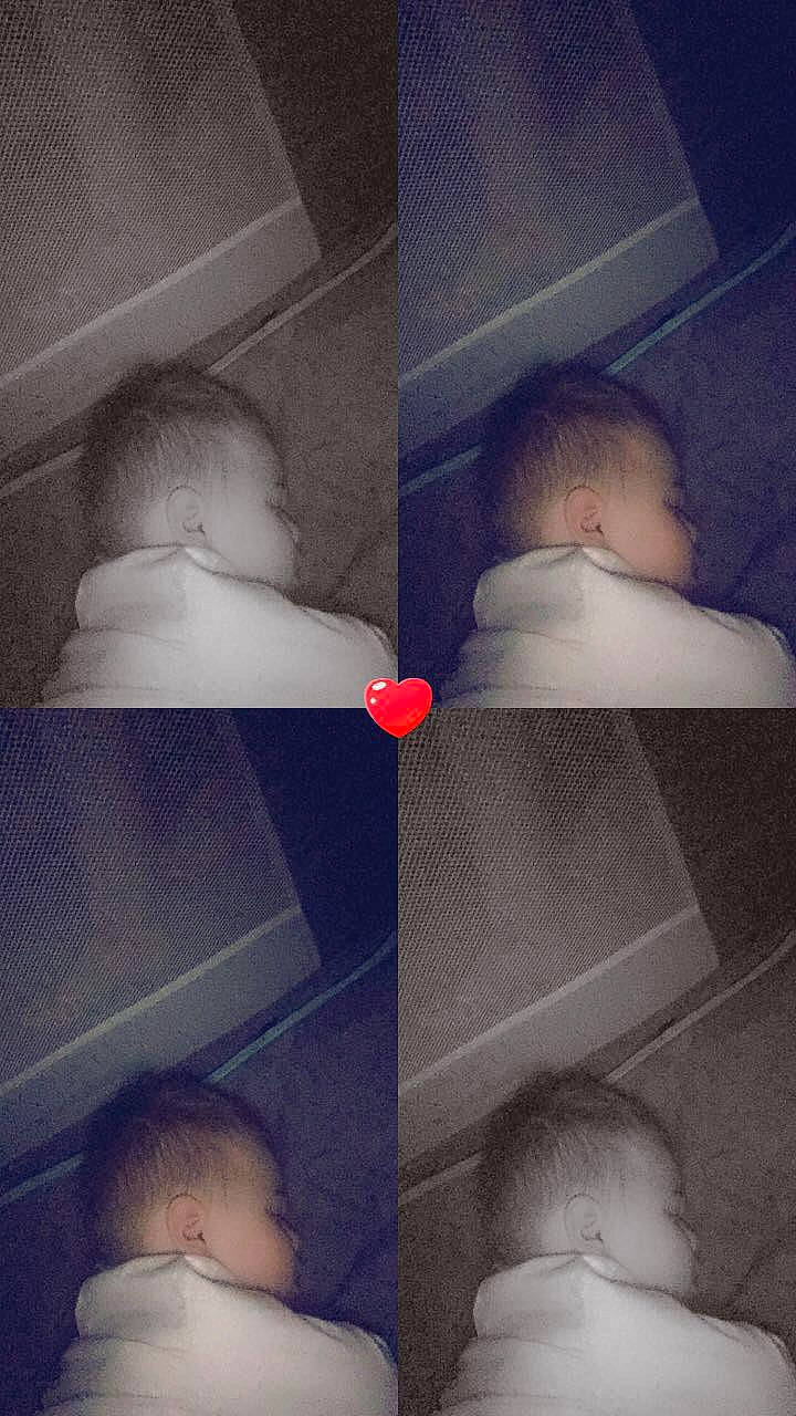 Nathanaël participe au concours pour gagner de l'argent avec cette photo : black, cheek, chin, cloud, comfort, finger, gesture, hair, hairstyle, head, interaction, line, mouth, nose, organ, person, product, skin, sky, toddler