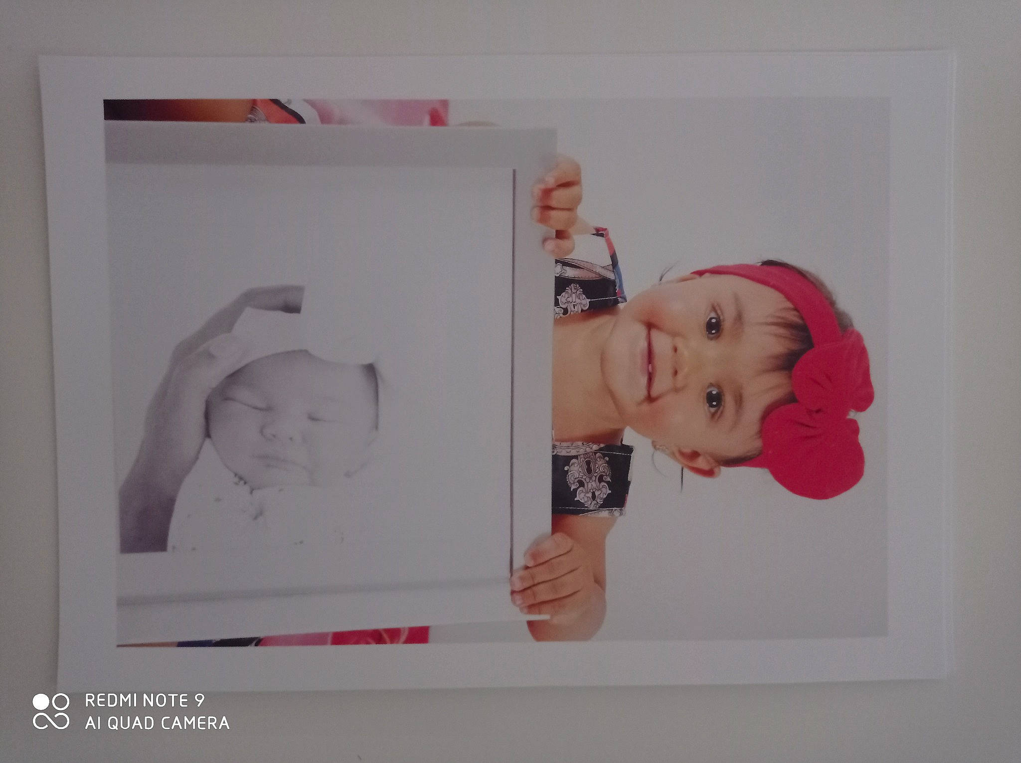 Shanna participe au concours pour gagner de l'argent avec cette photo : art, child, drawing, illustration, joy, paper, person, picture_frame, pink, room, visual_arts