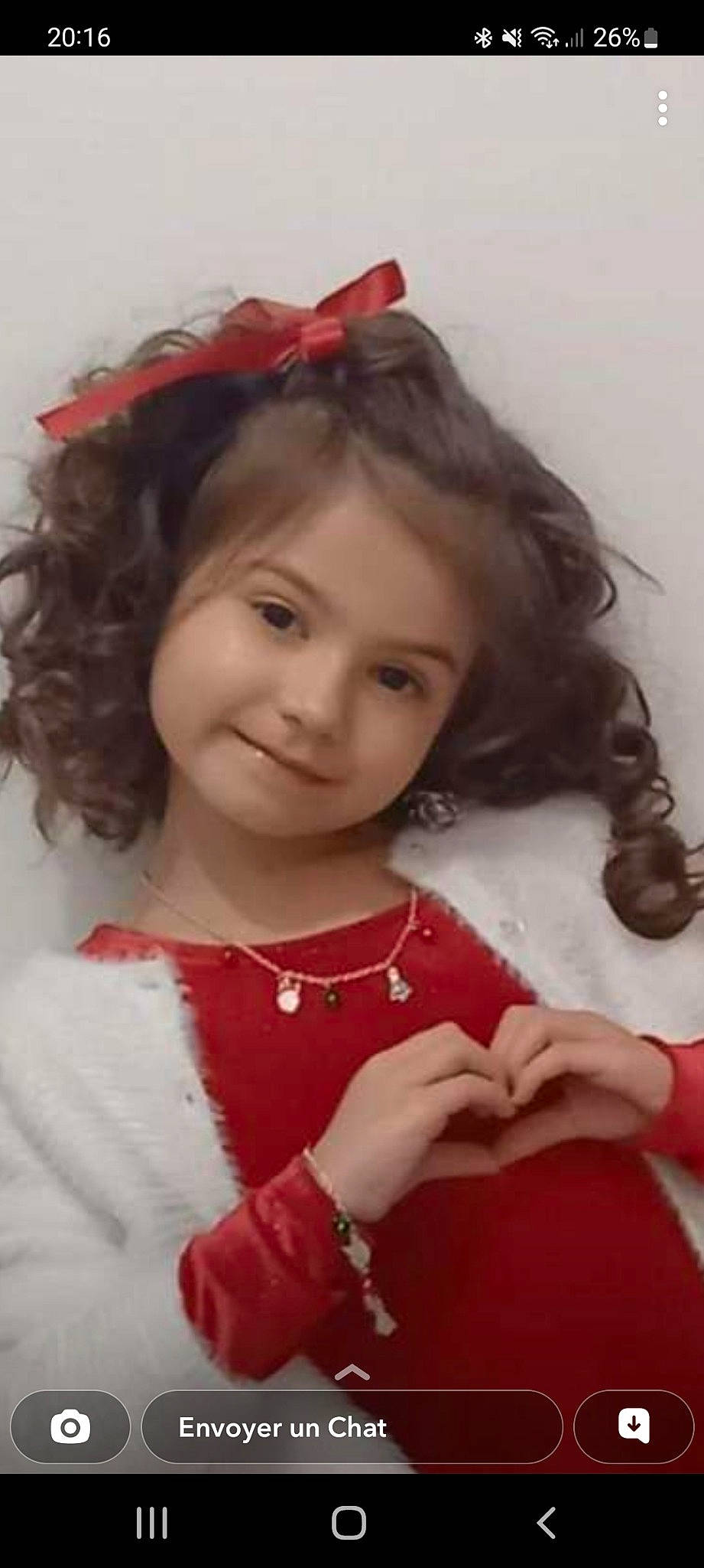 Lylôo participe au concours pour gagner de l'argent avec cette photo : black_hair, cheek, child, chin, clothing, eye, eyebrow, eyelash, face, facial_expression, gesture, hair, happy, iris, joy, lip, nose, person, skin, sleeve