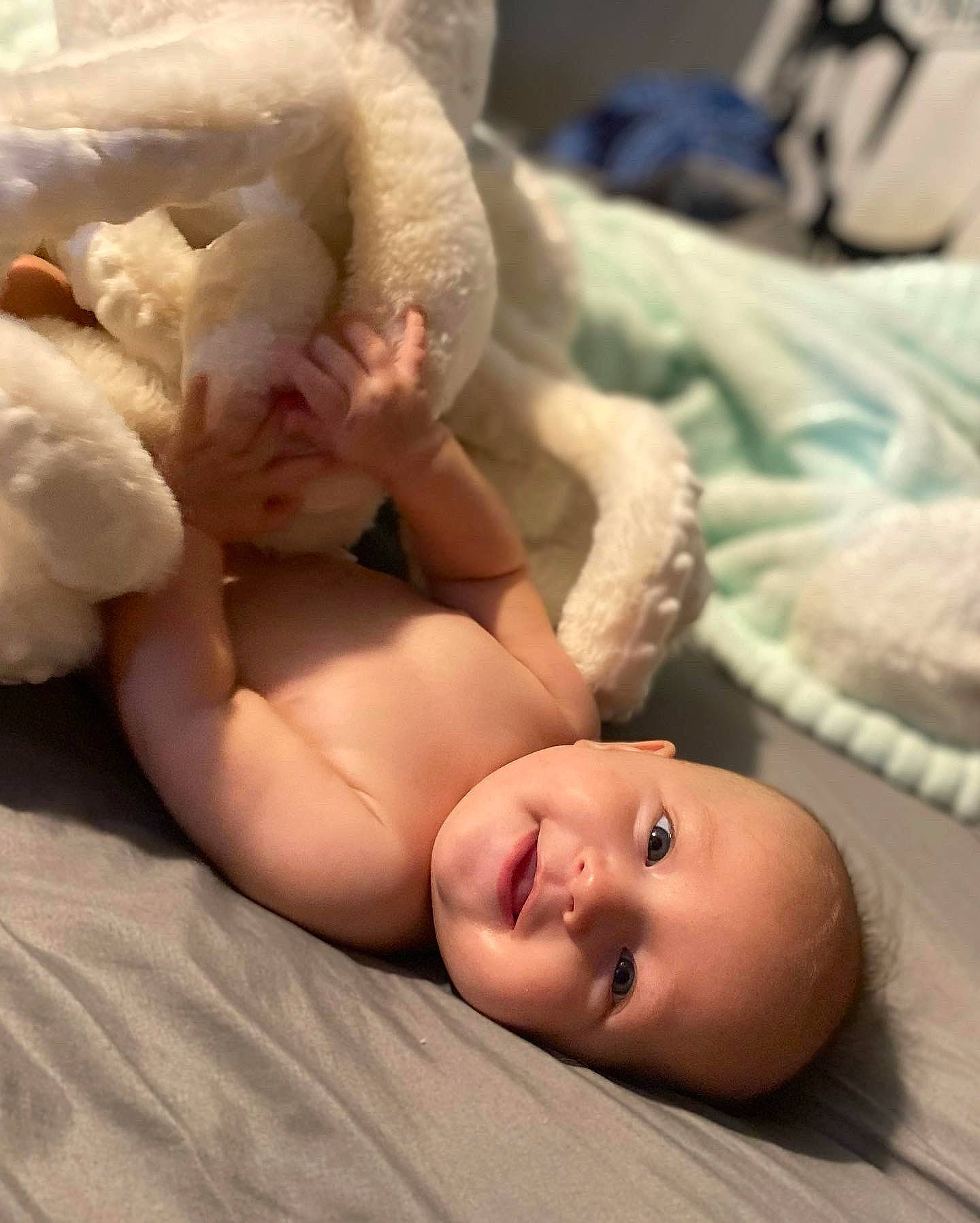 Lakelyn Starr joined the competition — help win amazing prizes! abdomen, arm, baby, cheek, child, comfort, ear, eye, face, hair, hand, happy, head, human_body, joy, leg, neck, nose, person, skin