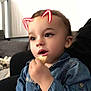 Izak a rejoint le concours — aidez-le/la à gagner de superbes lots ! cat_ears, child, couch, cozy, cute, denim_shirt, doodle, drawing, expression, eyes, face, hair, hand, home, indoor, portrait, relaxed, sitting, snack, toddler