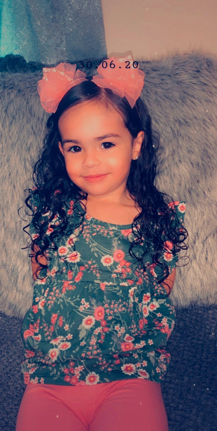 Bryelle is registered to the contest to win money with this photo: beauty, cool, day_dress, dress, electric_blue, face, flash_photography, grass, happy, head, iris, joy, lip, magenta, organ, people_in_nature, person, pink, skin, sleeve