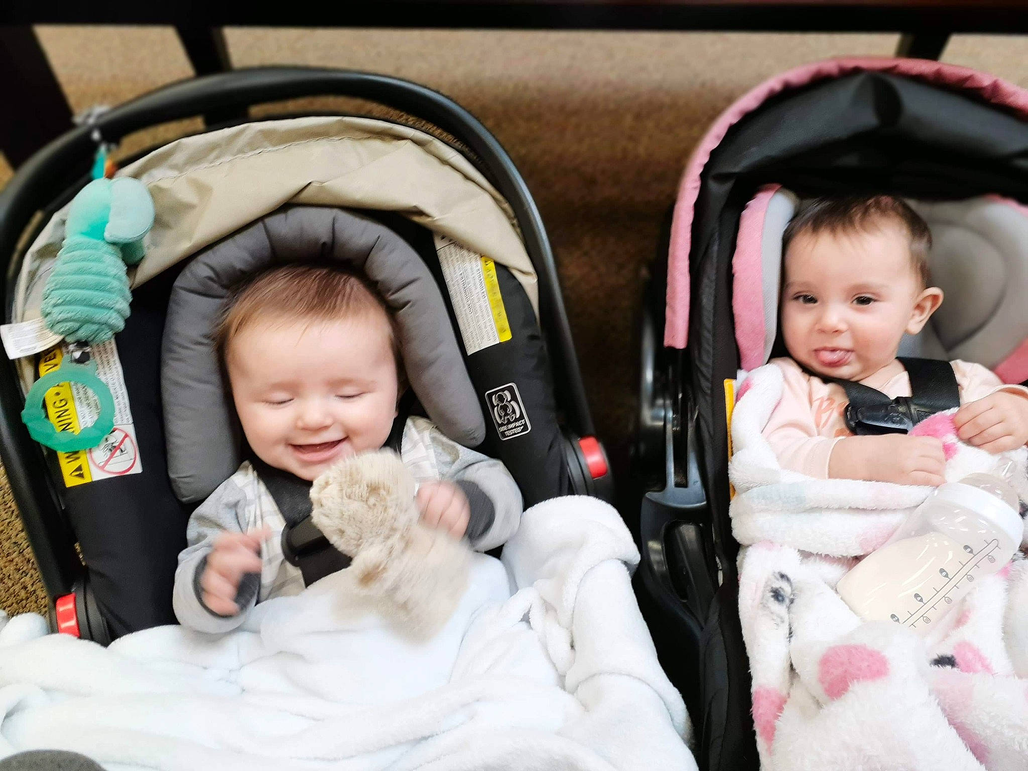 Emma is registered to the contest to win money with this photo: baby, baby_carriage, baby_in_car_seat, baby_products, car_seat, child, daughter, joy, person, product, sibling, skin, toddler