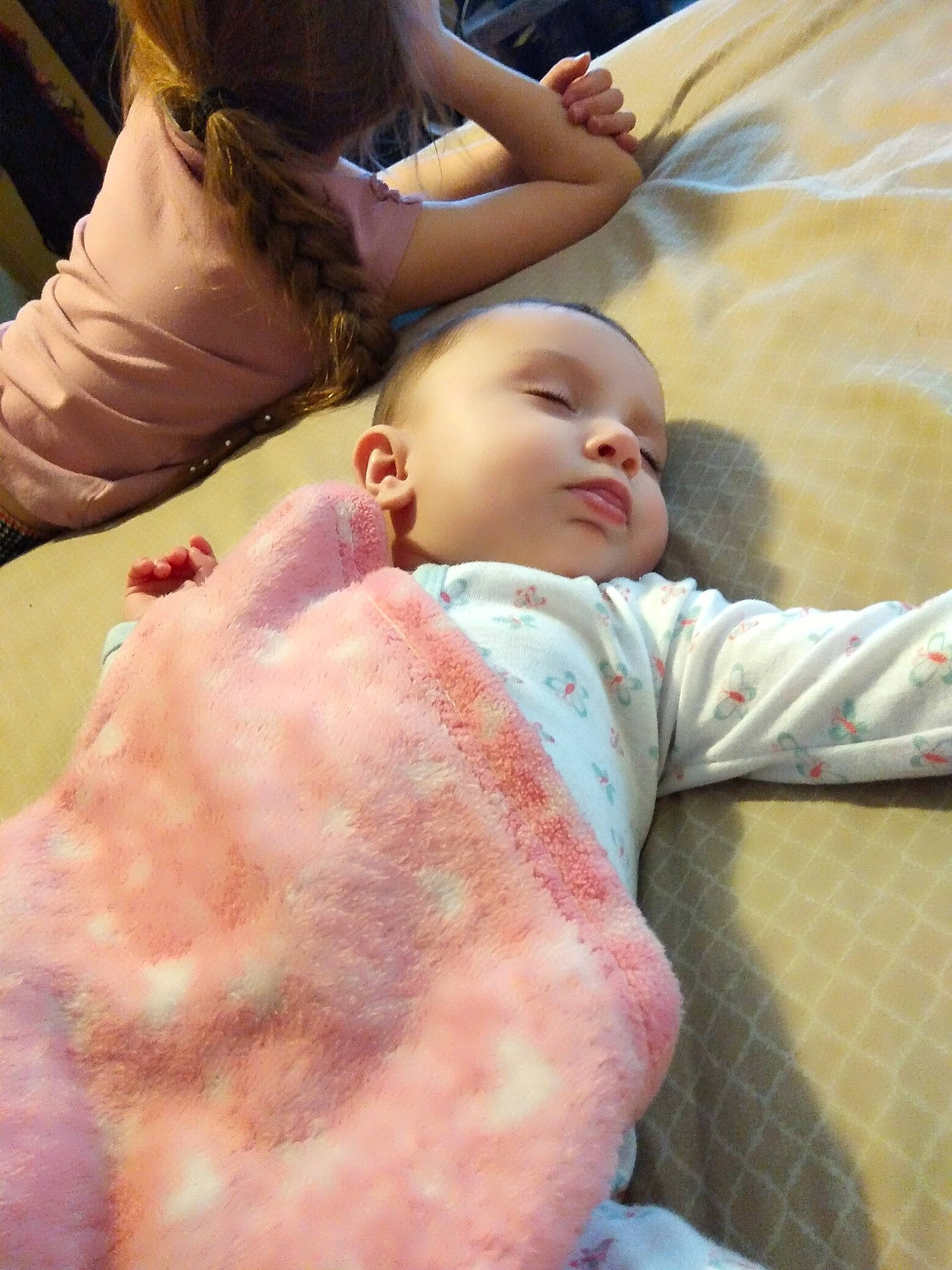 Emma is registered to the contest to win money with this photo: baby, cheek, child, person, skin