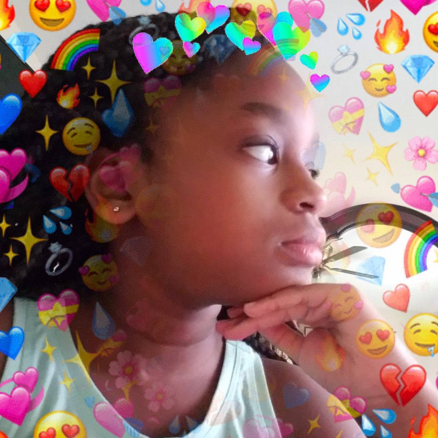 Makayla is registered to the contest to win money with this photo: black_hair, cheek, child, person, photography, smile, toddler