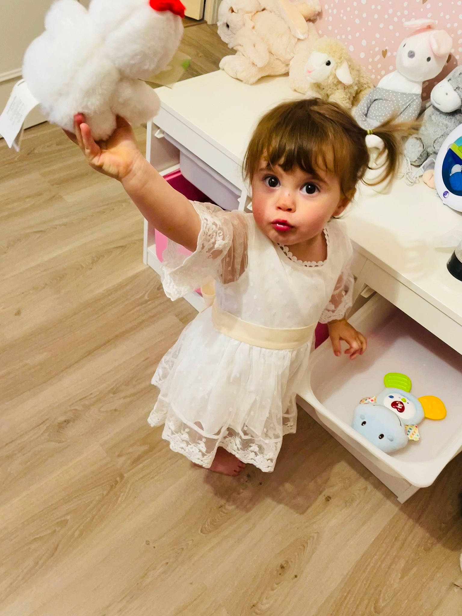 Victoire participe au concours pour gagner de l'argent avec cette photo : baby_toddler_clothing, beauty, dress, floor, flooring, happy, hardwood, mammal, mythical_creature, person, pink, skin, sock, stuffed_toy, tail, textile, toddler, toy, vertebrate, white