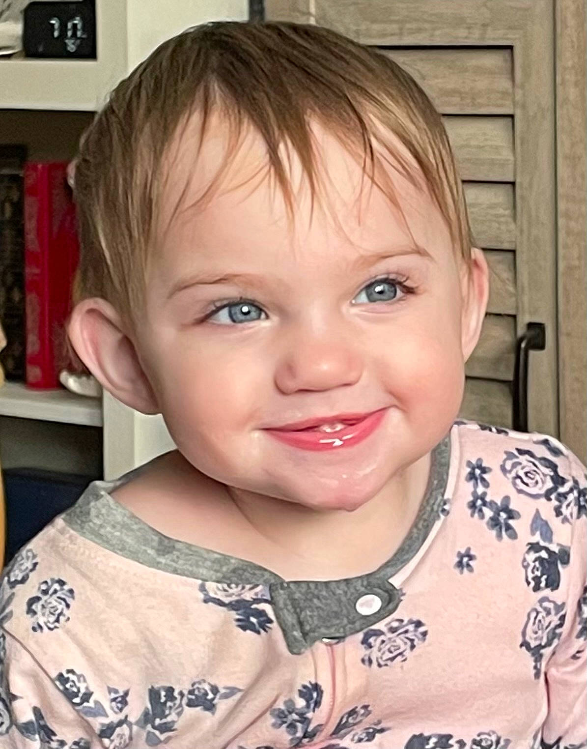 Alice joined the competition — help win amazing prizes! cheek, chin, ear, eyebrow, eyelash, forehead, hairstyle, head, human_body, iris, jaw, joy, lip, mouth, neck, nose, organ, person, skin, sleeve