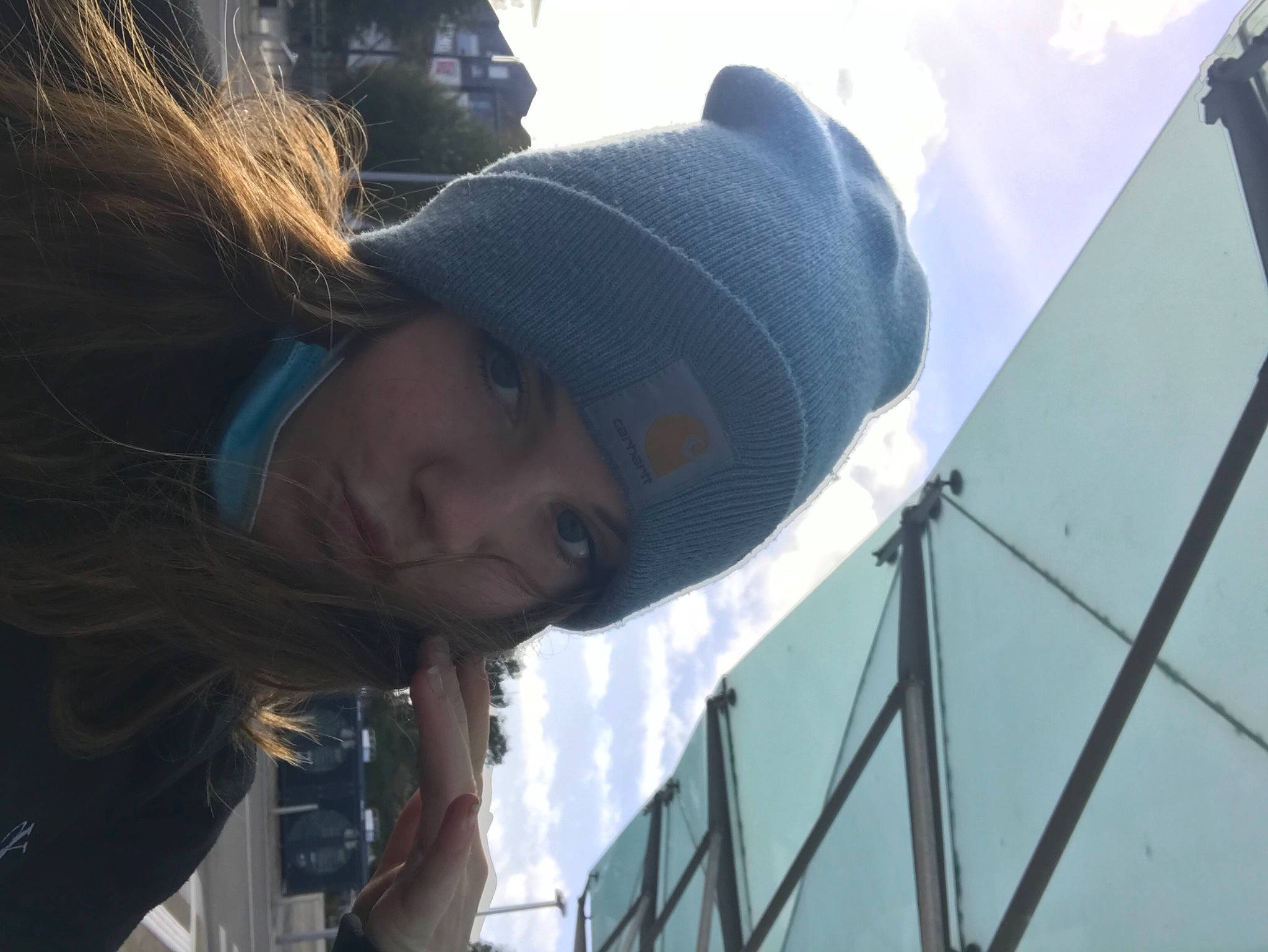 Lina participe au concours pour gagner de l'argent avec cette photo : black_hair, cap, cloud, cool, electric_blue, eyewear, fashion_accessory, fence, flash_photography, fun, hat, headgear, headwear, leisure, person, recreation, sky, street_fashion, sun_hat, travel