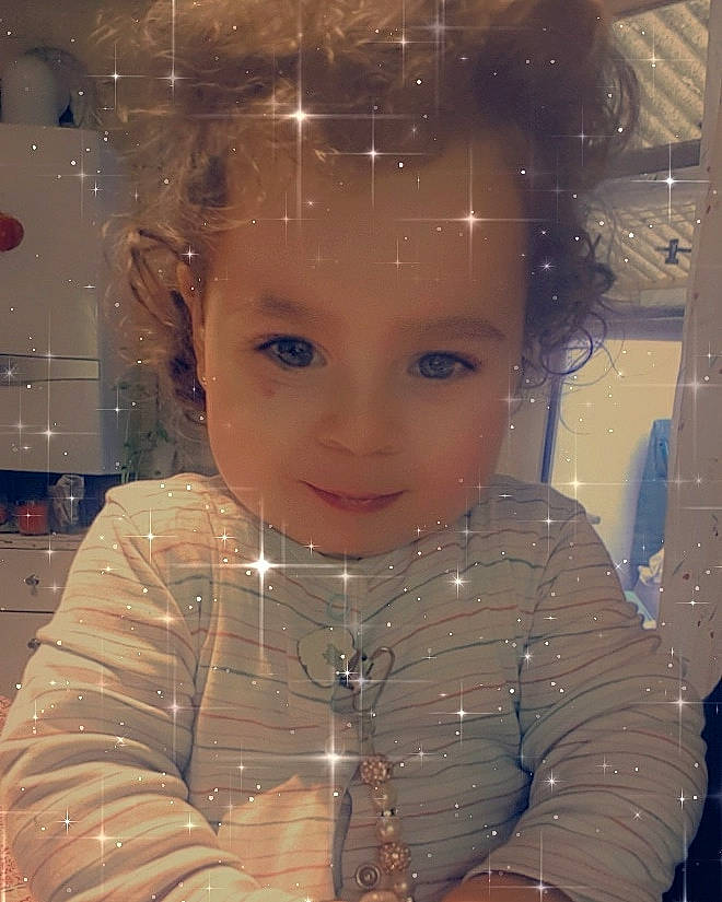 Giulia a rejoint le concours — aidez-le/la à gagner de superbes lots ! baby, baby_toddler_clothing, cheek, child, child_model, eyebrow, forehead, hairstyle, iris, lip, person, portrait, portrait_photography, sleeve, toddler