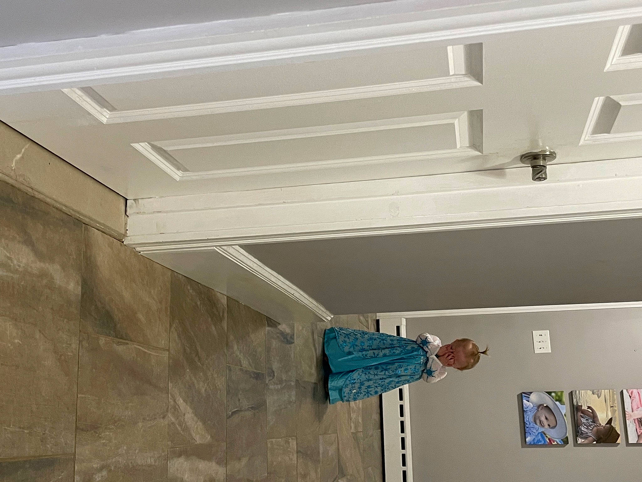 Valerie is registered to the contest to win money with this photo: beam, building, building_material, ceiling, composite_material, fixture, floor, flooring, hardwood, interior_design, joy, molding, paint, pattern, person, plaster, plywood, real_estate, room, shade