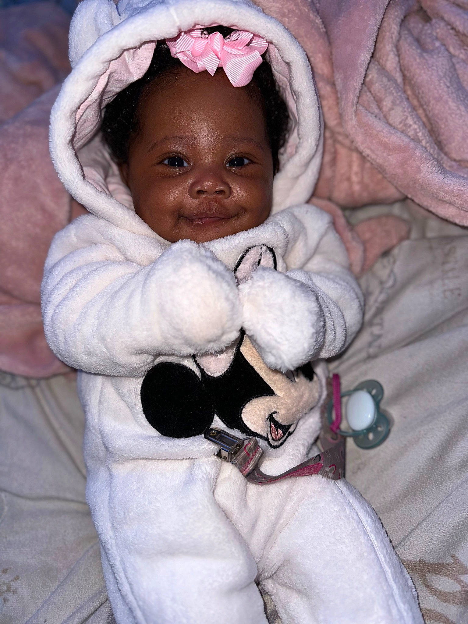 Jaisley is registered to the contest to win money with this photo: baby, baby_toddler_clothing, cheek, comfort, eye, face, gesture, hand, head, human_body, mouth, nose, outerwear, person, pink, skin, sleeve, smile, thumb, toddler