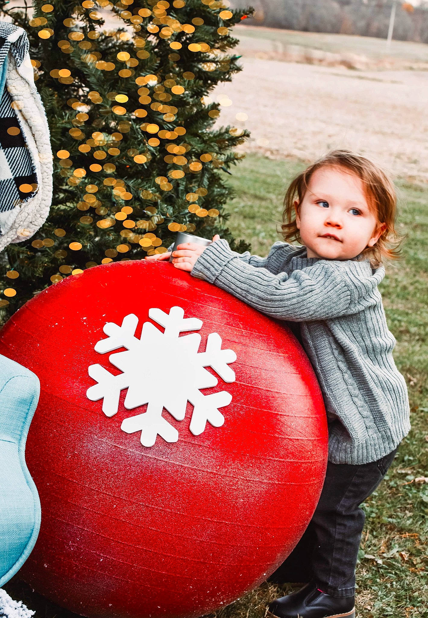 Foster joined the competition — help win amazing prizes! child, christmas, christmas_decoration, christmas_ornament, event, fruit, fun, grass, happy, holiday, holiday_ornament, jeans, leisure, ornament, people_in_nature, person, plant, pumpkin, toddler, tree