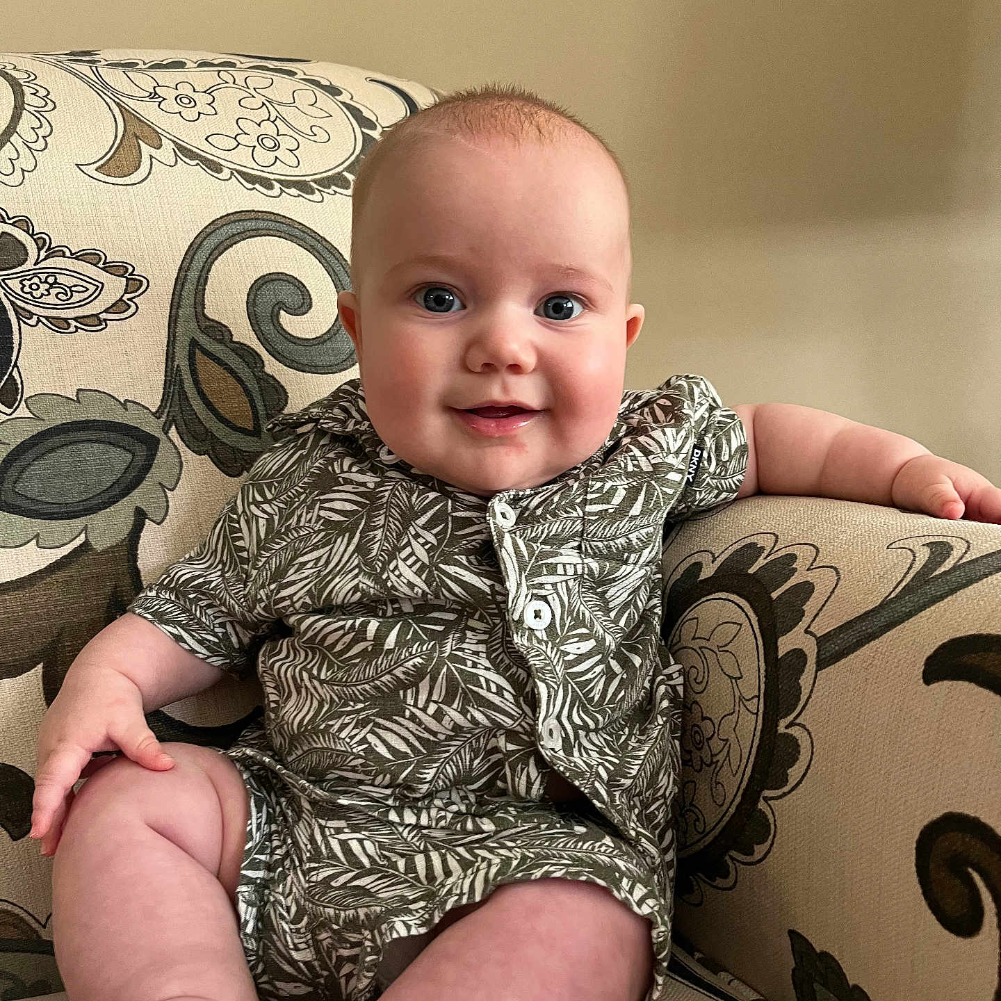 Kash Parsons joined the competition — help win amazing prizes! armchair, baby, buttoned_shirt, child, clothing, comfort, cute, face, feet, happy, indoors, infant, legs, patterned_fabric, plump, portrait, short_sleeves, sitting, skin, smiling