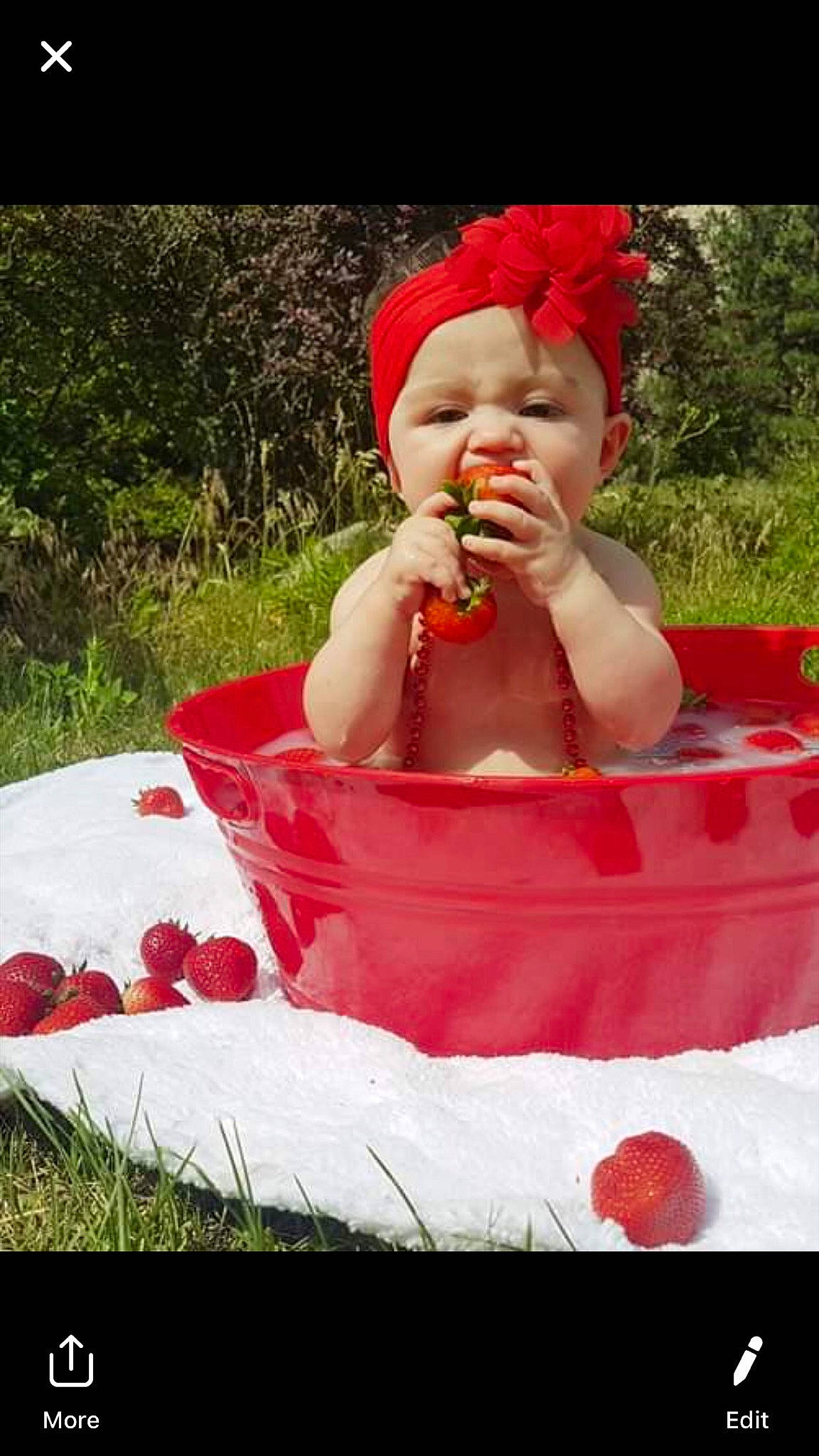 Giovanna joined the competition — help win amazing prizes! fun, leisure, mouth, person, recreation, red