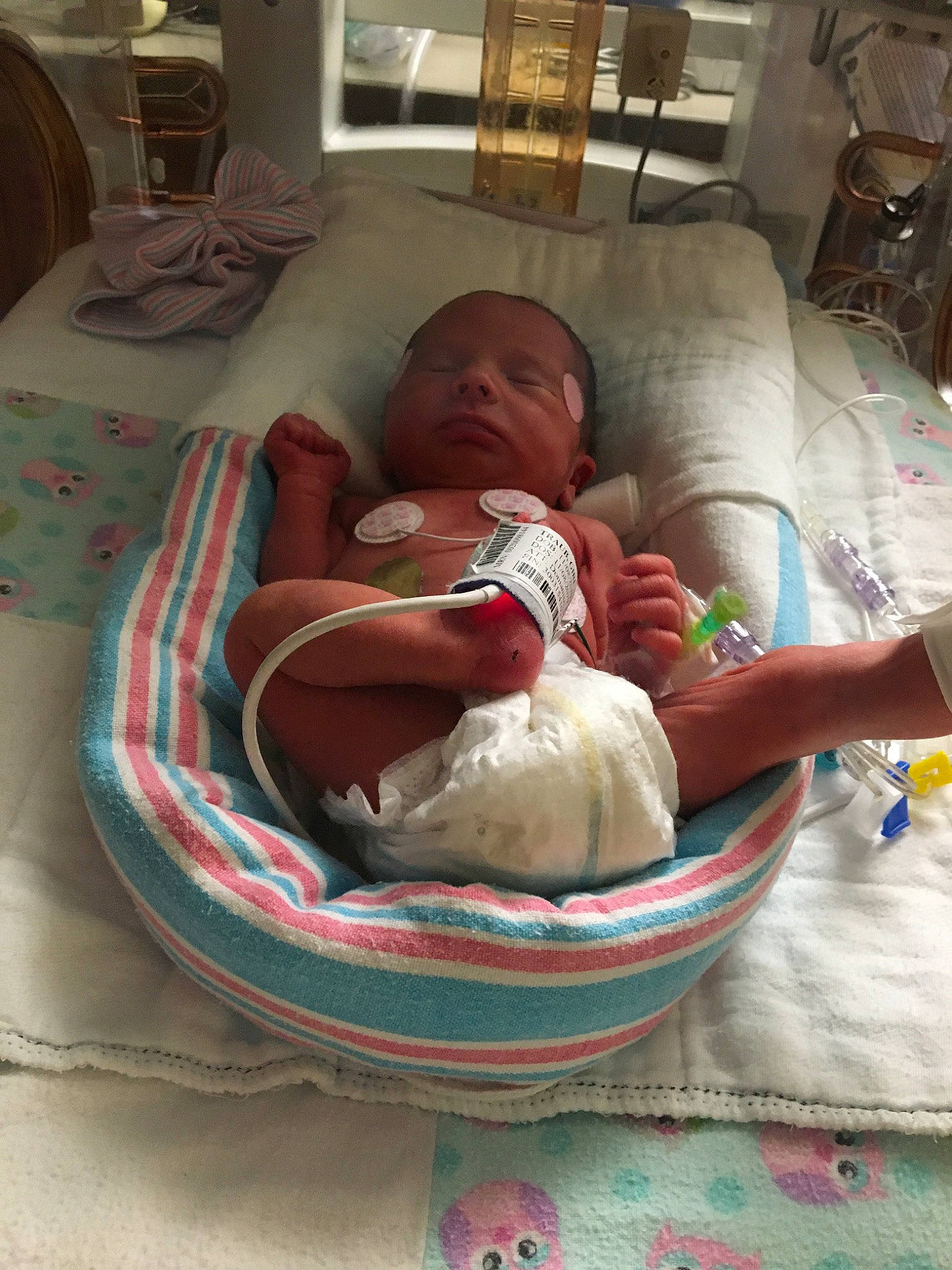 Adelyn is registered to the contest to win money with this photo: baby, birth, child, childbirth, person