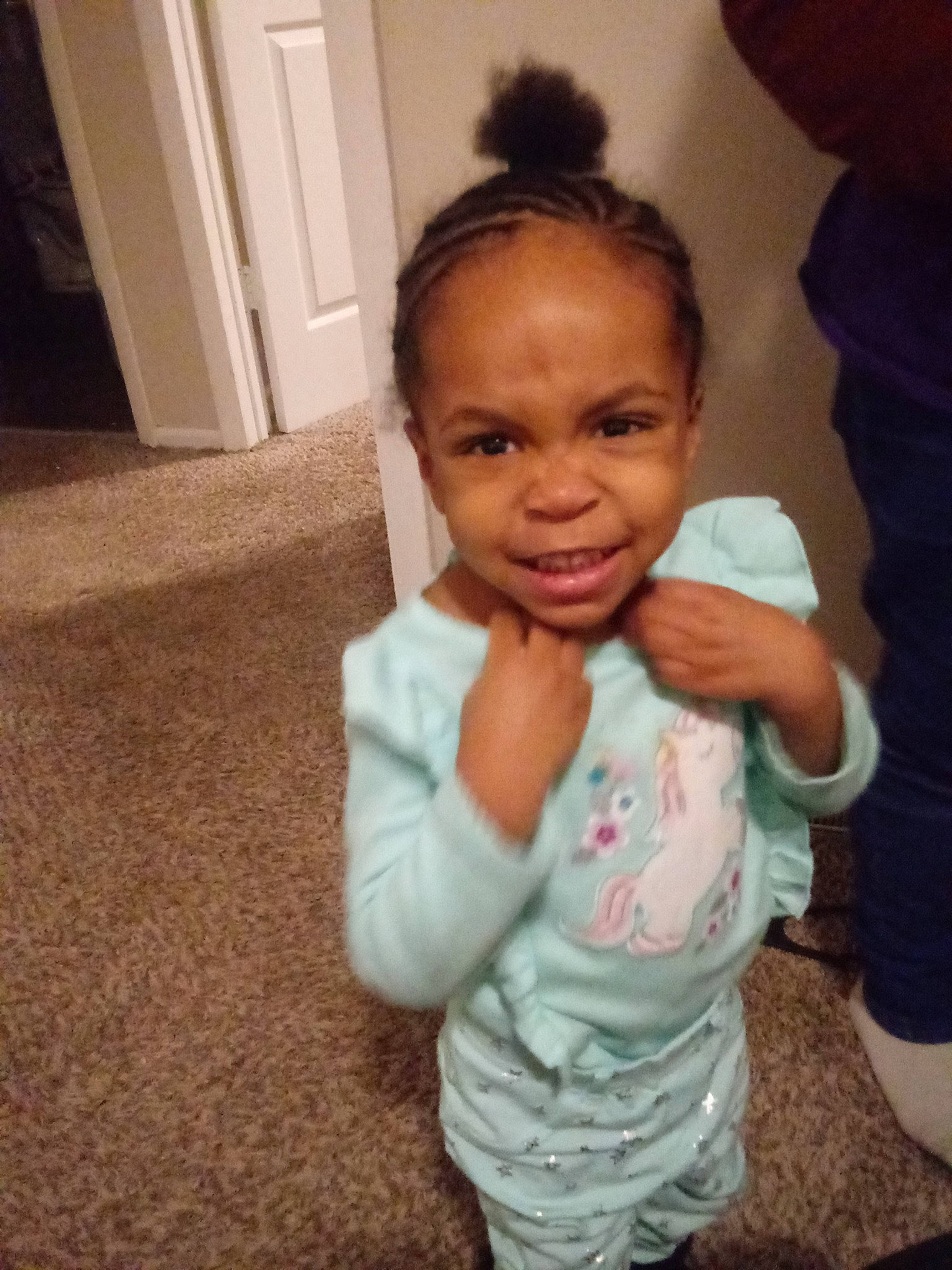 Jamiyah is registered to the contest to win money with this photo: arm, cheek, child, chin, day, ear, eye, face, finger, girl, hair, hairstyle, head, infant, nose, organ, person, product, skin, smile